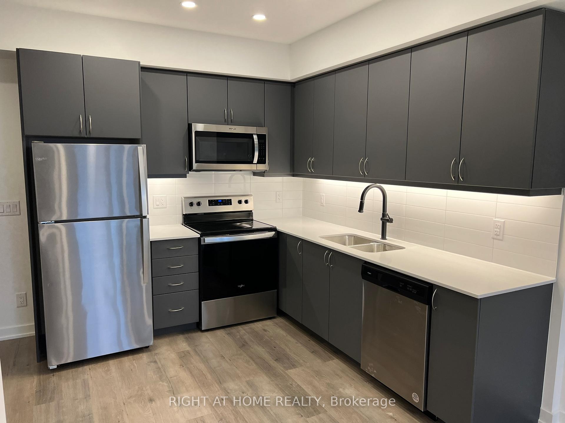 Photo 2 of Unit 1211, 56 Lakeside Terrace, Barrie, Little Lake — HOMEH