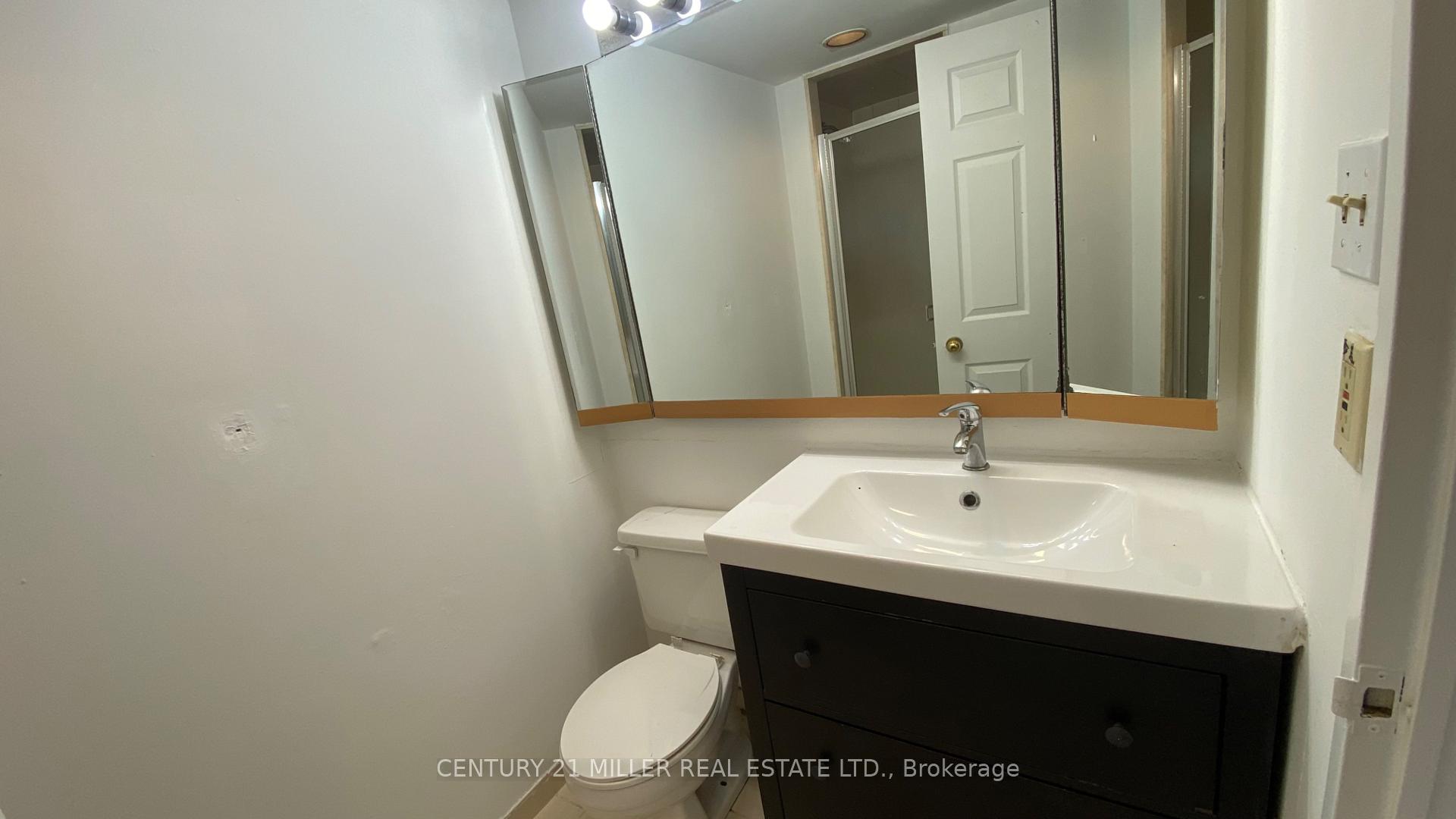 Photo 7 of Unit 1702, 285 Enfield Place, Mississauga, City Centre — HOMEH