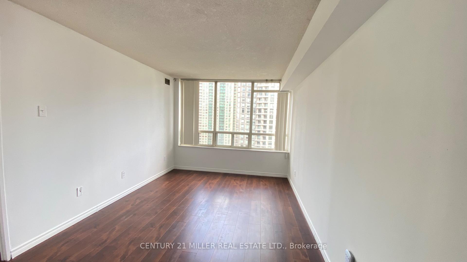 Photo 16 of Unit 1702, 285 Enfield Place, Mississauga, City Centre — HOMEH