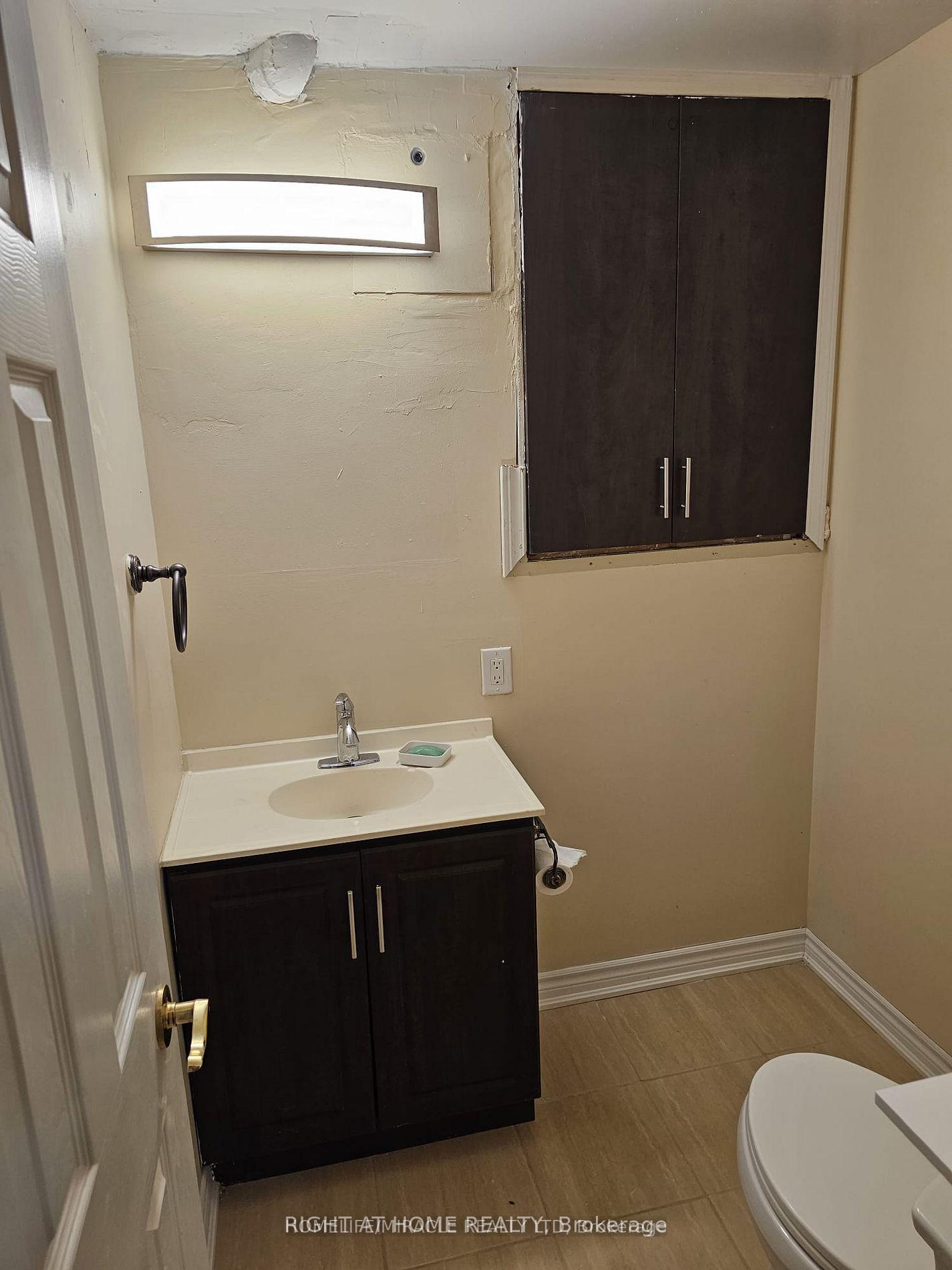 Photo 11 of Unit Bsmt, 730 Sheppard Avenue, Pickering, Woodlands — HOMEH