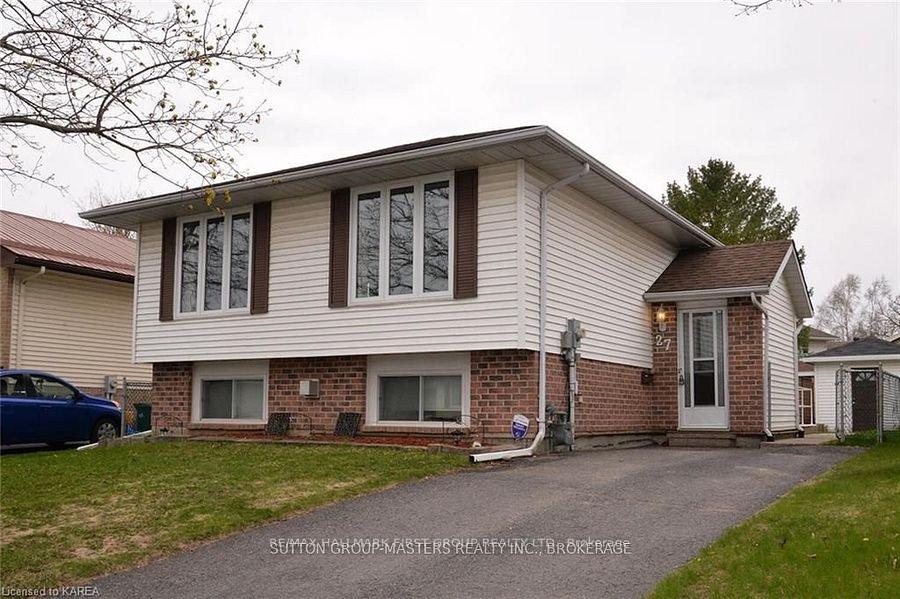 Photo 2 of 27 Dauphin Avenue, Kingston, Rideau — HOMEH