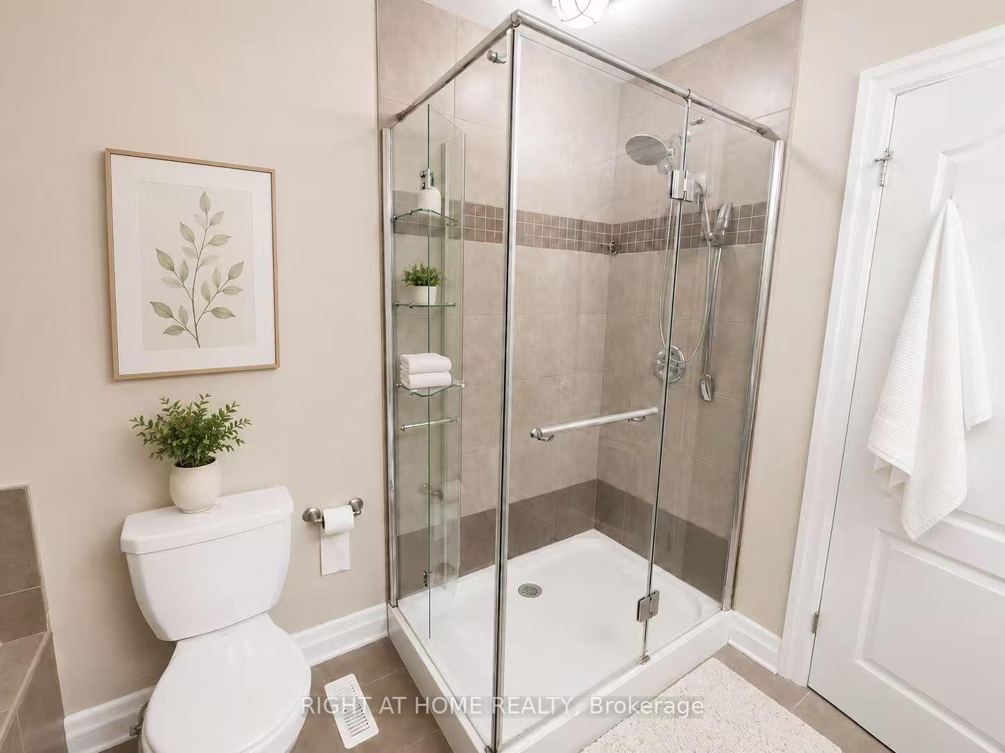 Photo 9 of 882 Kettleridge Street, London, North M — HOMEH
