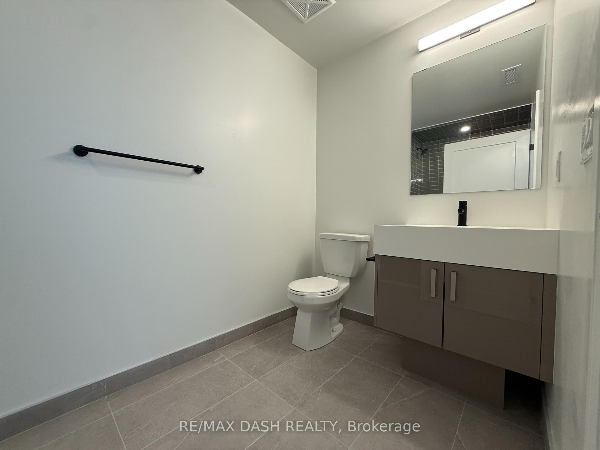 Photo 10 of Unit 712, 280 Dundas Street W, Toronto, University — HOMEH