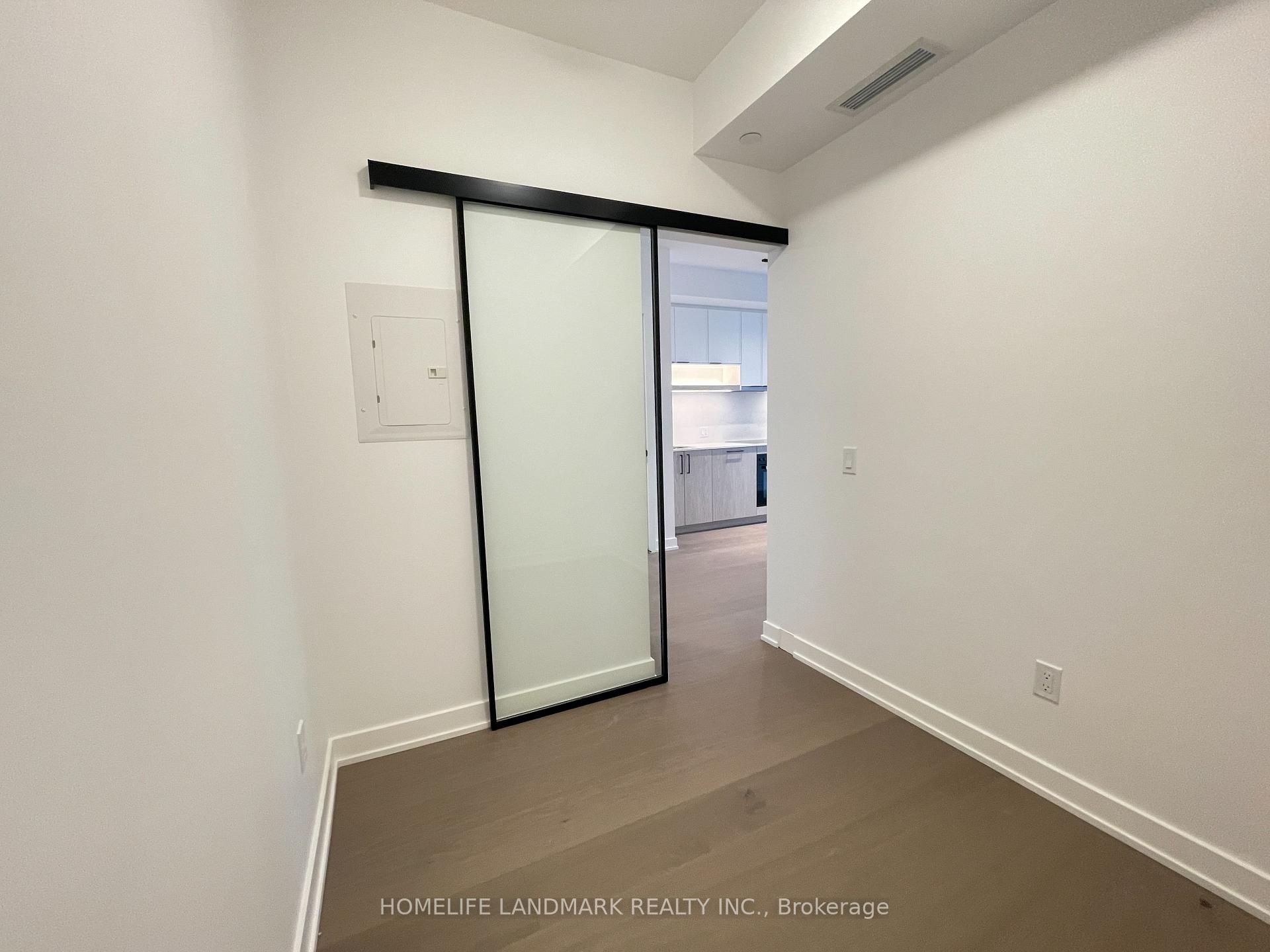 Photo 12 of Unit 1512, 91 Montclair Avenue, Toronto, Forest Hill South — HOMEH