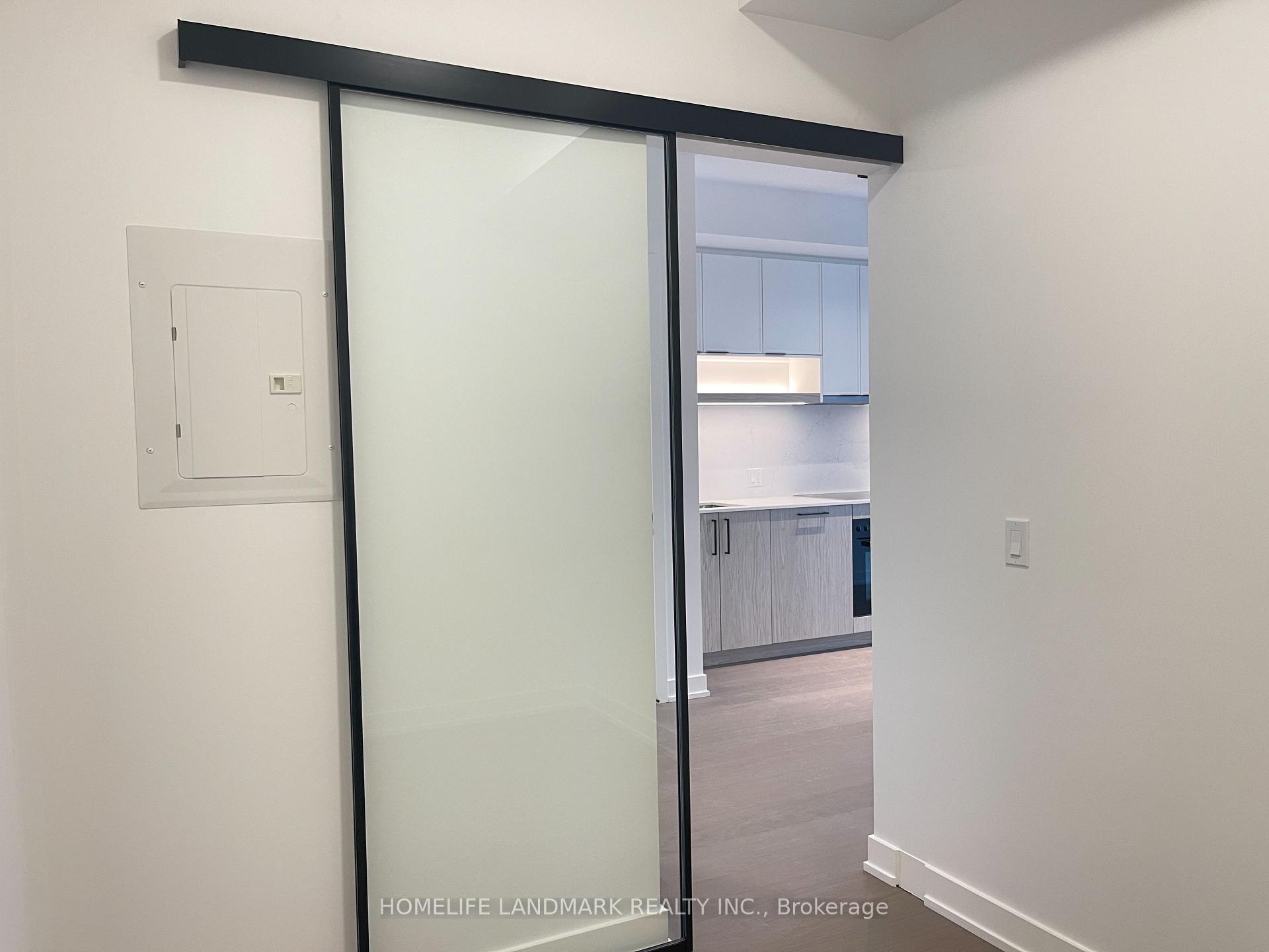 Photo 13 of Unit 1512, 91 Montclair Avenue, Toronto, Forest Hill South — HOMEH