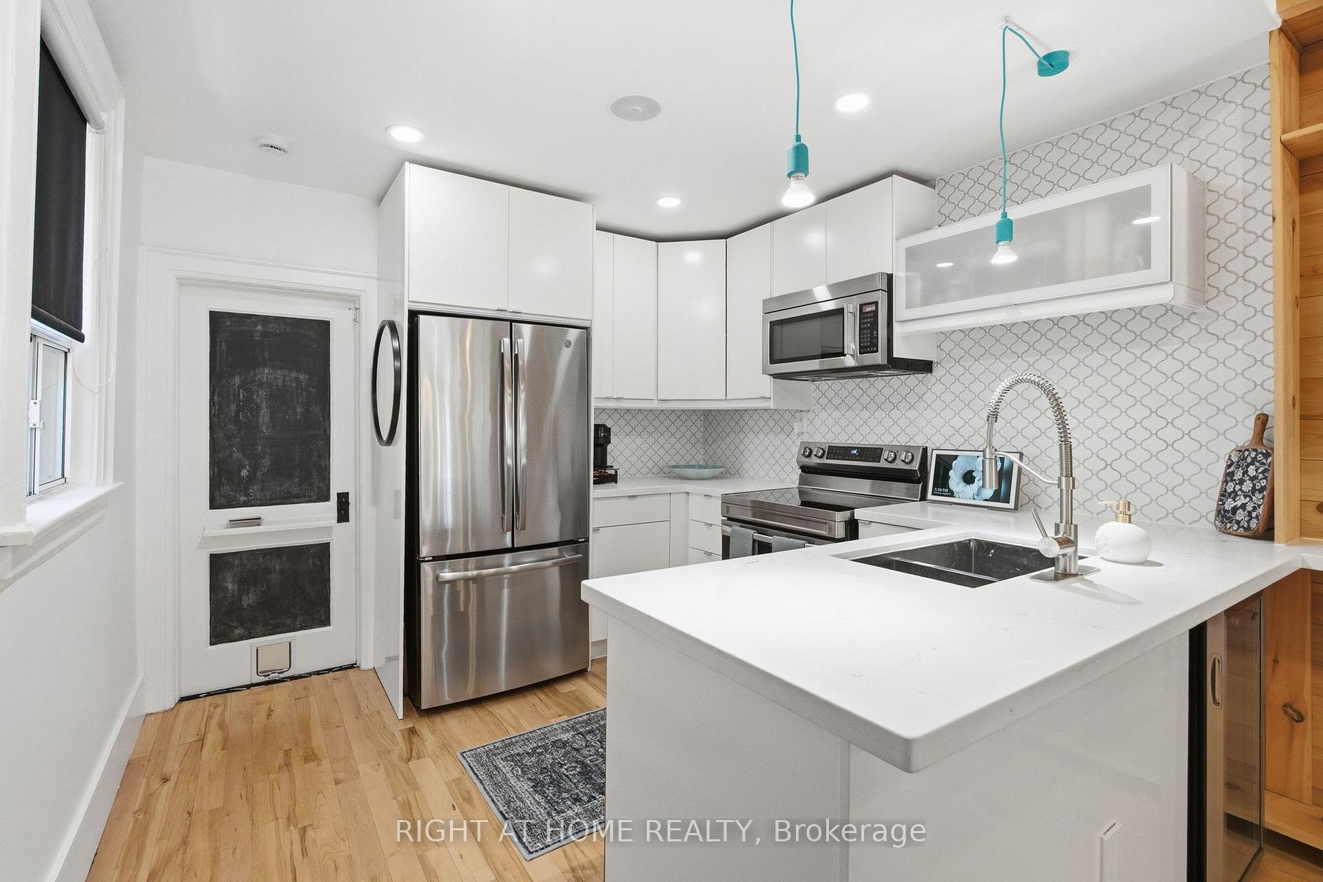 Photo 16 of 494 Donlands Avenue, Toronto, East York — HOMEH