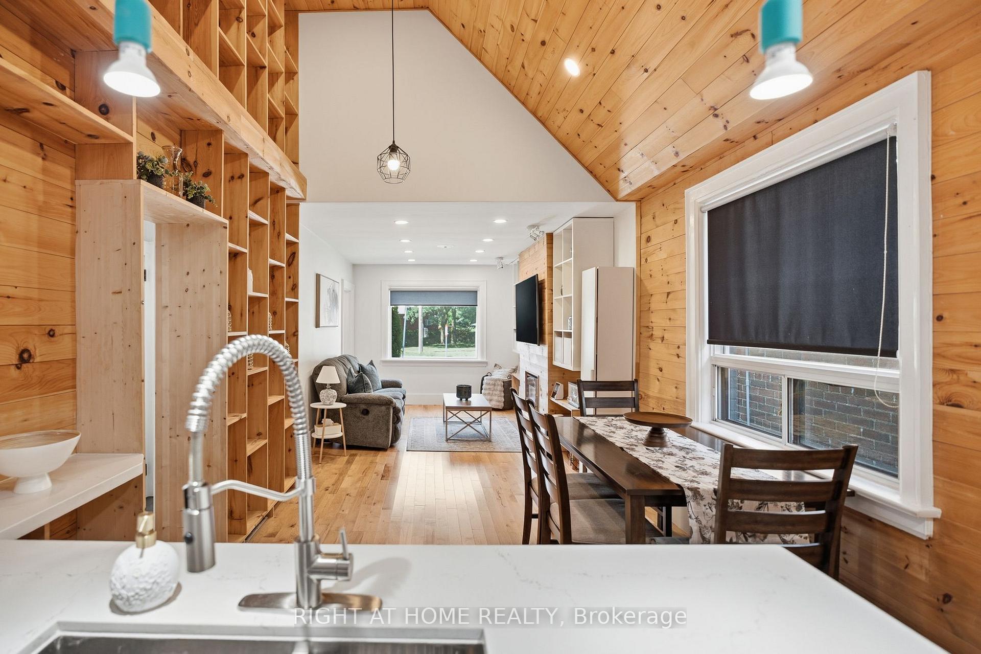 Photo 17 of 494 Donlands Avenue, Toronto, East York — HOMEH
