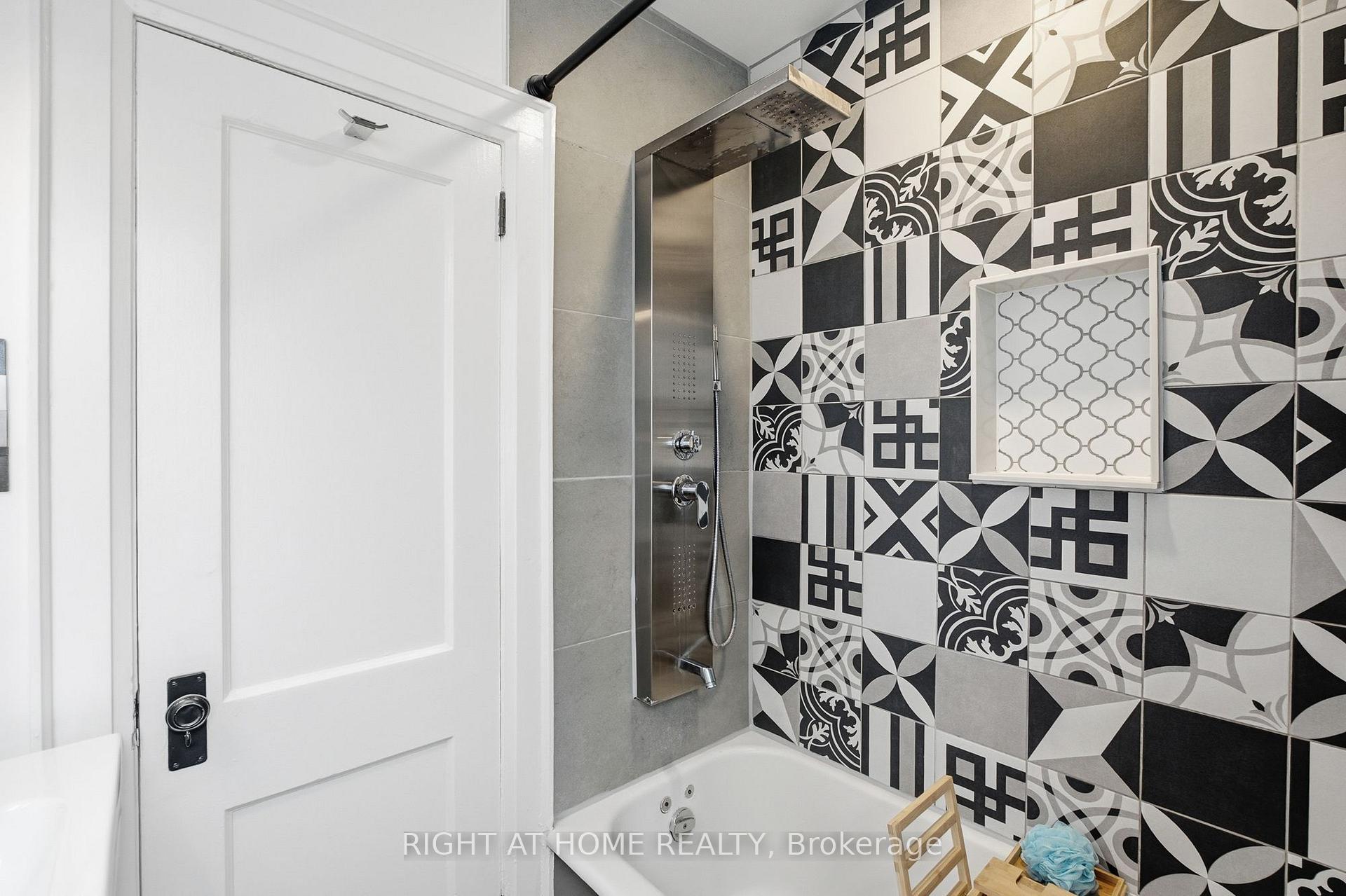 Photo 22 of 494 Donlands Avenue, Toronto, East York — HOMEH