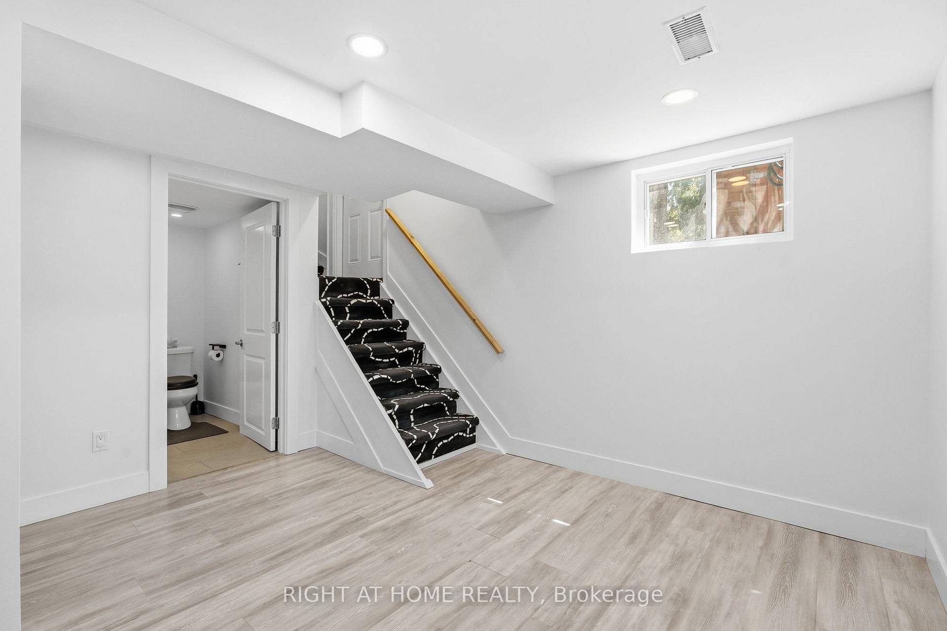 Photo 27 of 494 Donlands Avenue, Toronto, East York — HOMEH