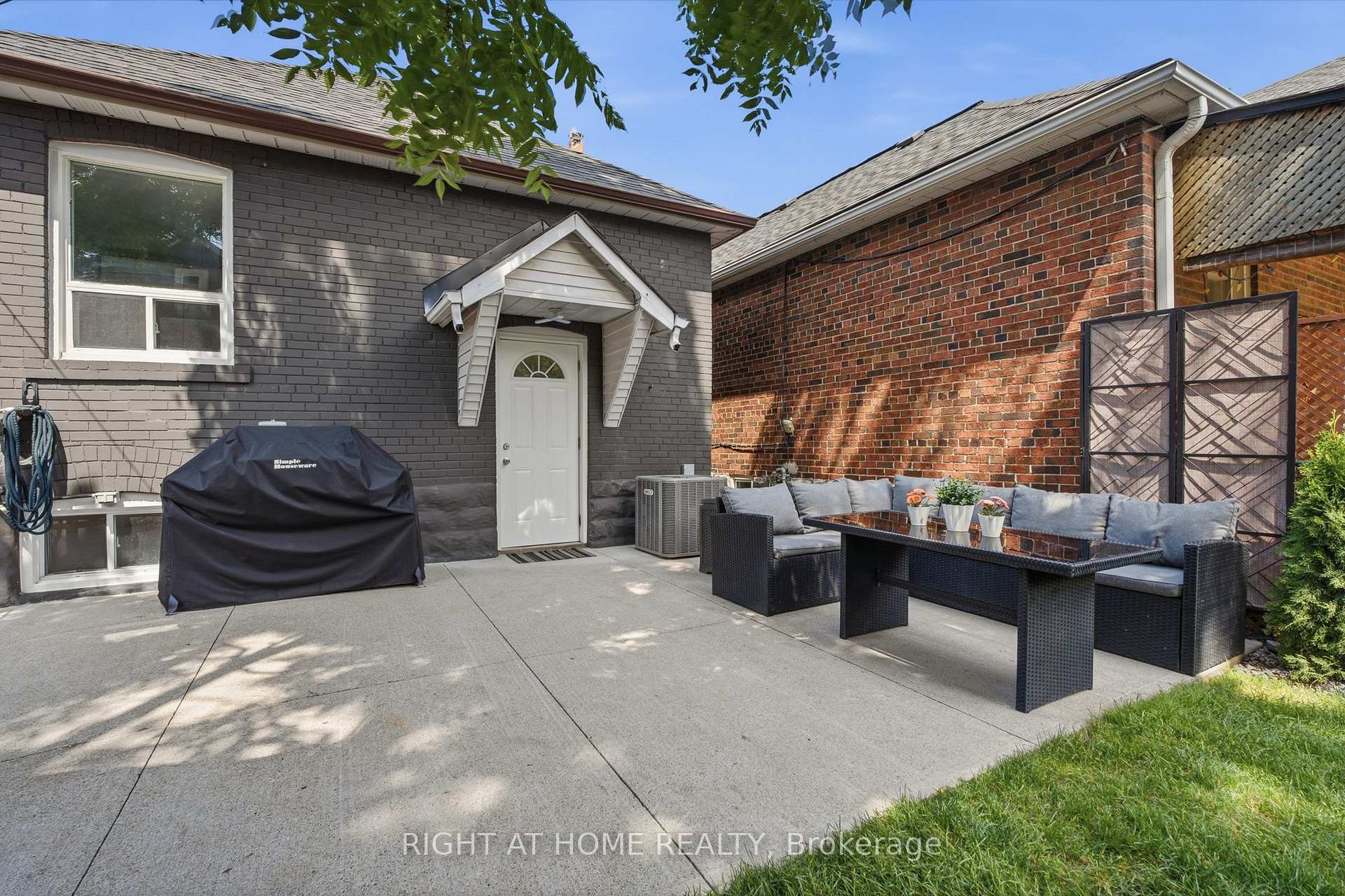 Photo 40 of 494 Donlands Avenue, Toronto, East York — HOMEH
