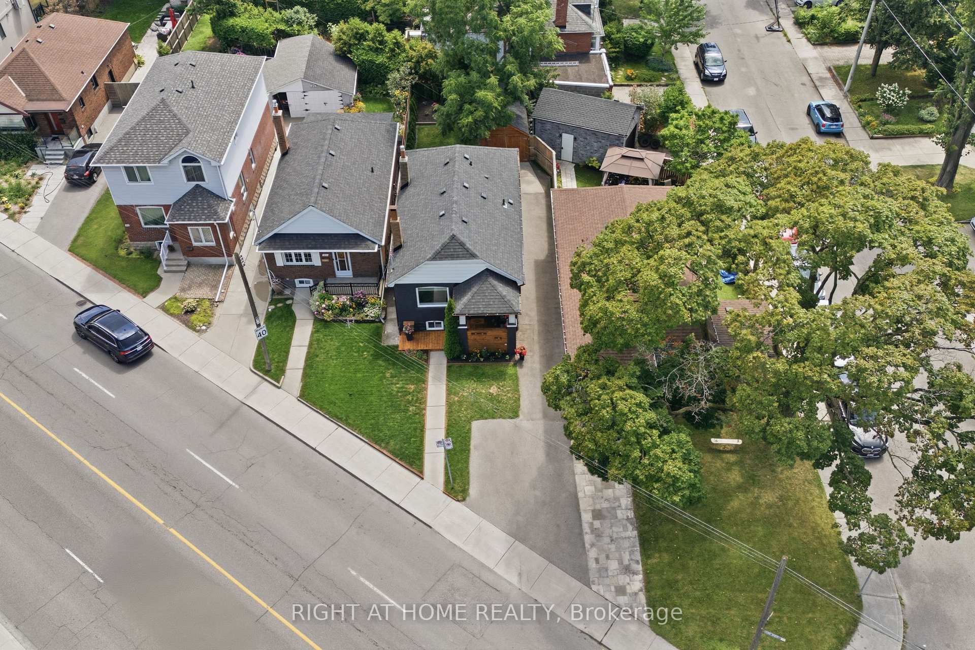 Photo 46 of 494 Donlands Avenue, Toronto, East York — HOMEH