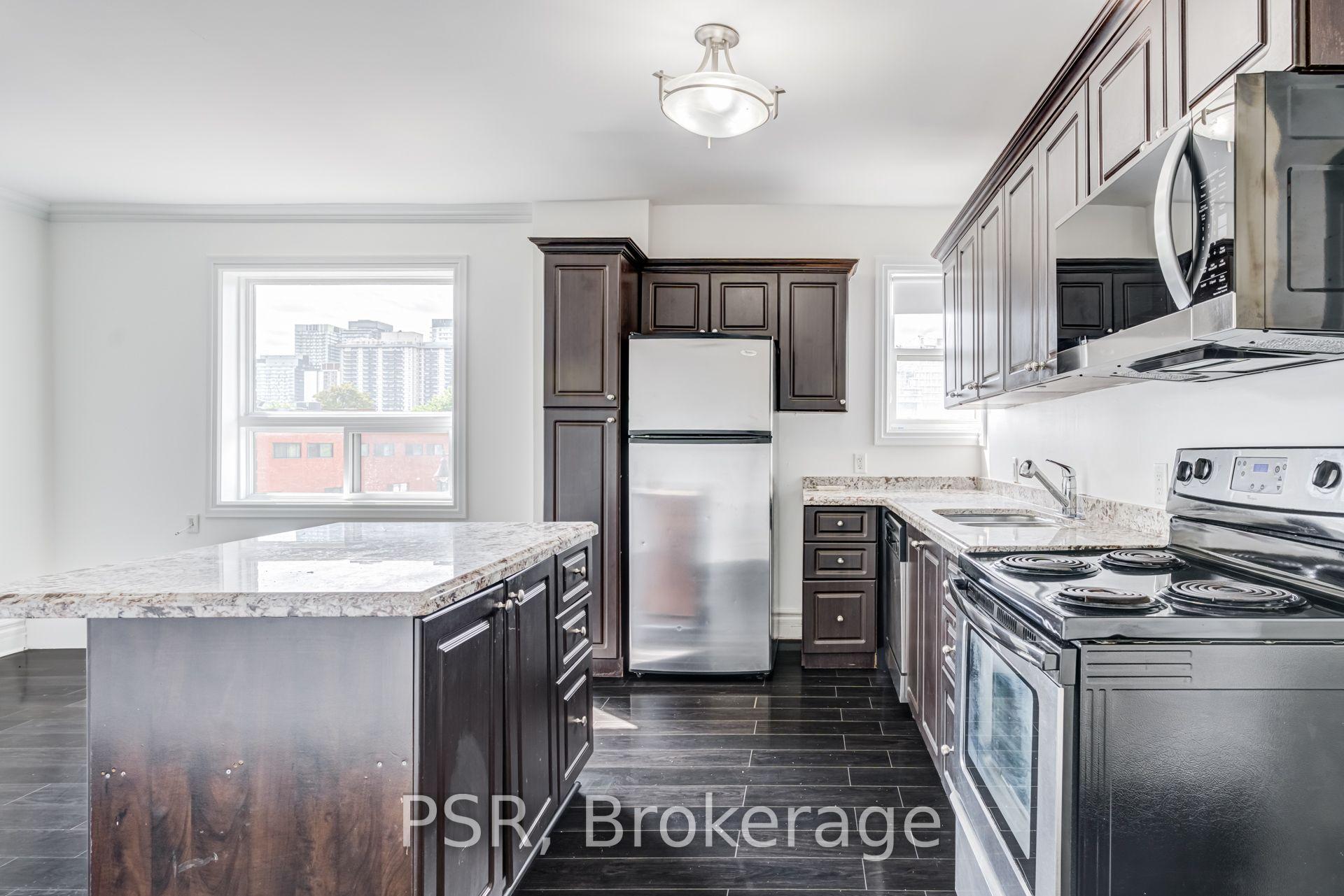 Photo 4 of Unit 4, 2 Craighurst Avenue, Toronto, Lawrence Park North — HOMEH