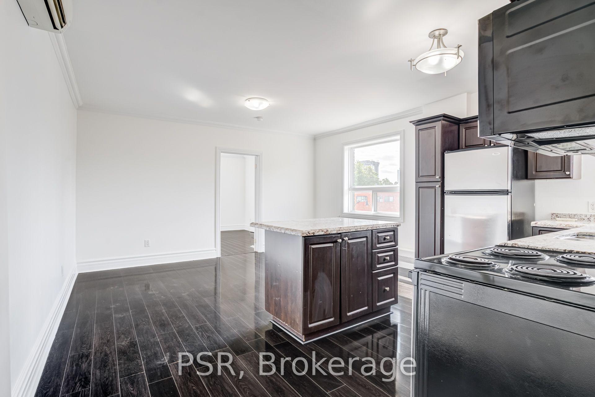 Photo 5 of Unit 4, 2 Craighurst Avenue, Toronto, Lawrence Park North — HOMEH