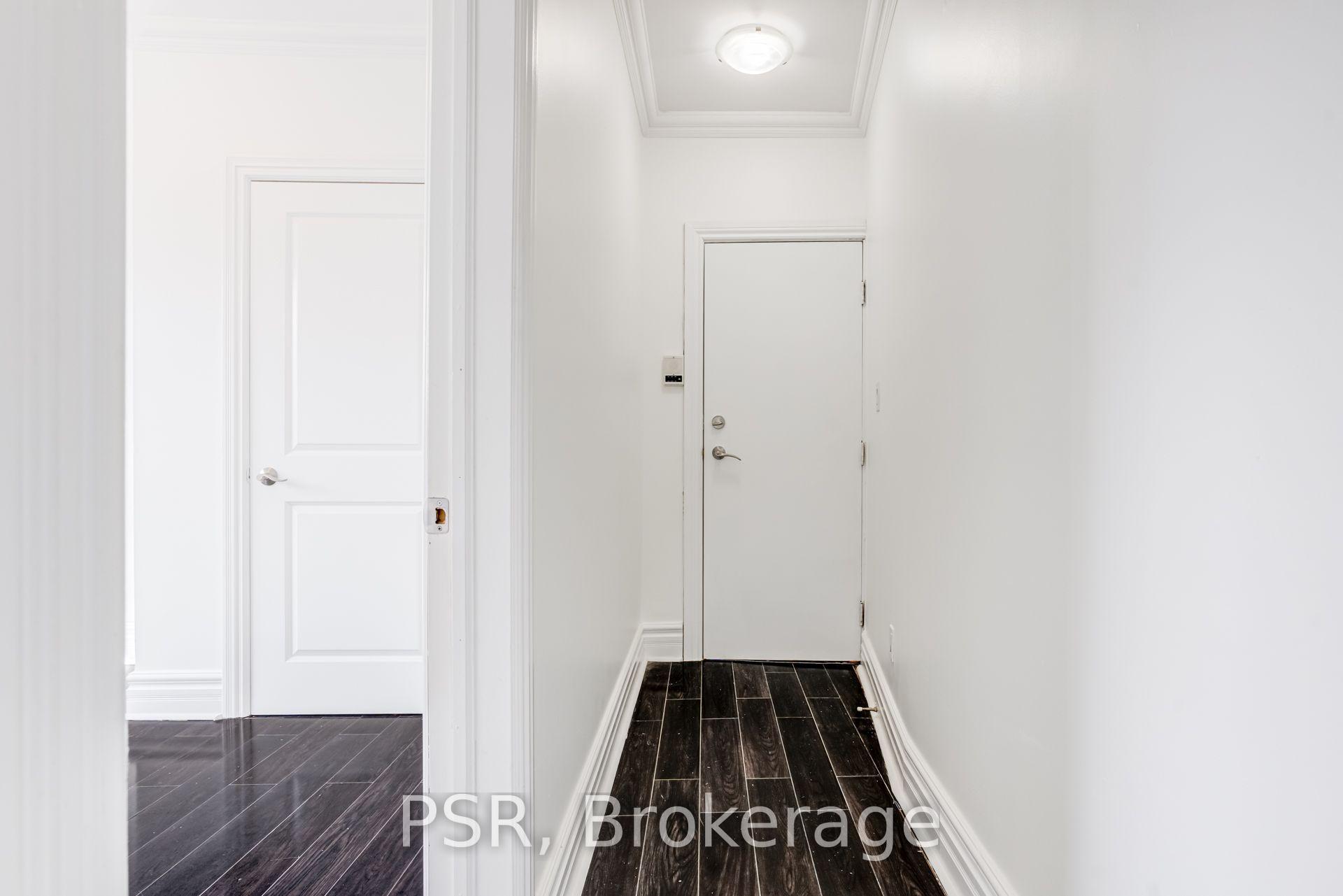 Photo 14 of Unit 4, 2 Craighurst Avenue, Toronto, Lawrence Park North — HOMEH