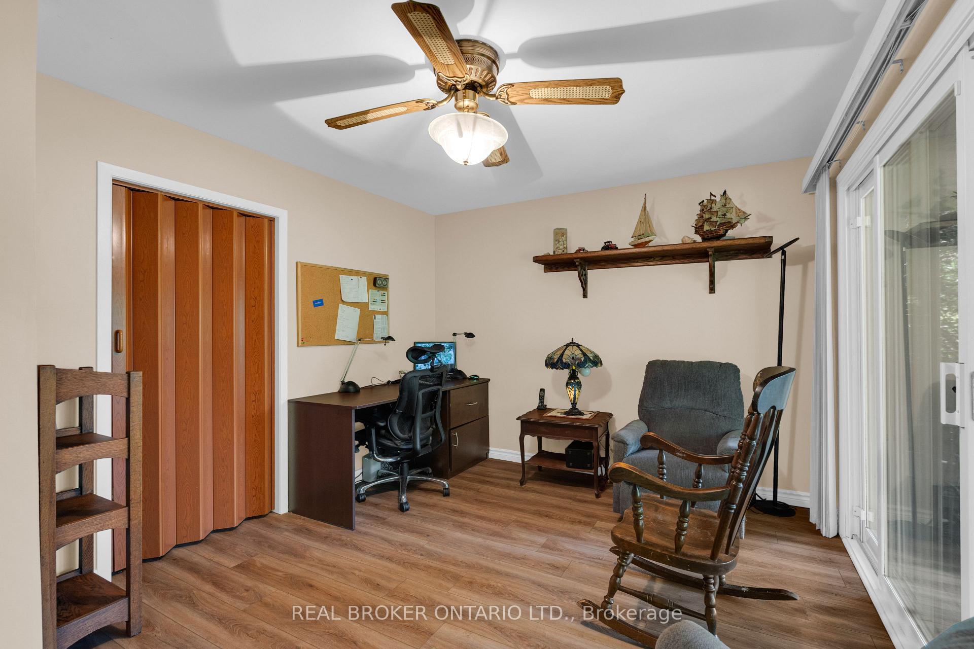 Photo 13 of 61 Bernick Drive, Barrie, Grove East — HOMEH
