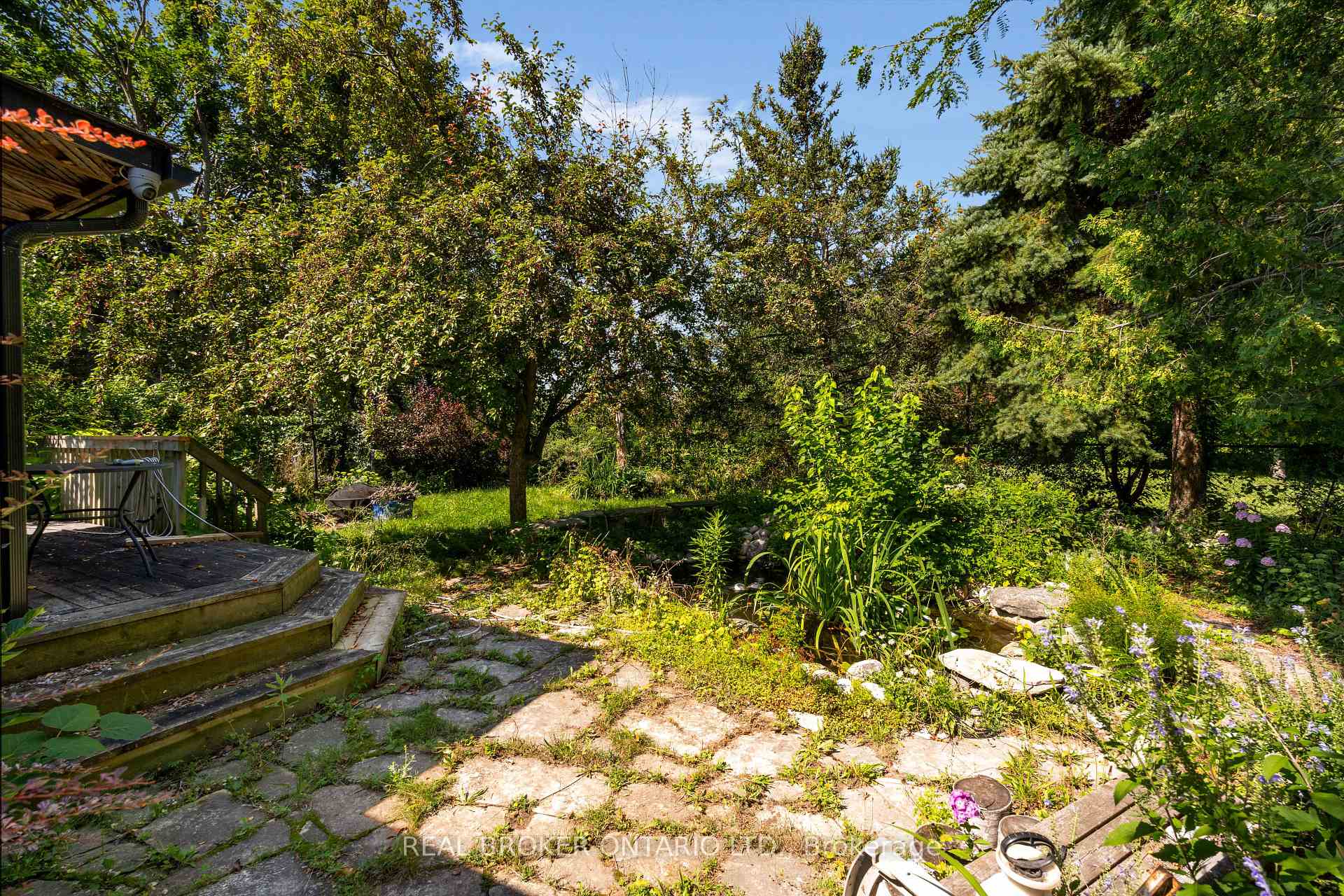 Photo 31 of 61 Bernick Drive, Barrie, Grove East — HOMEH