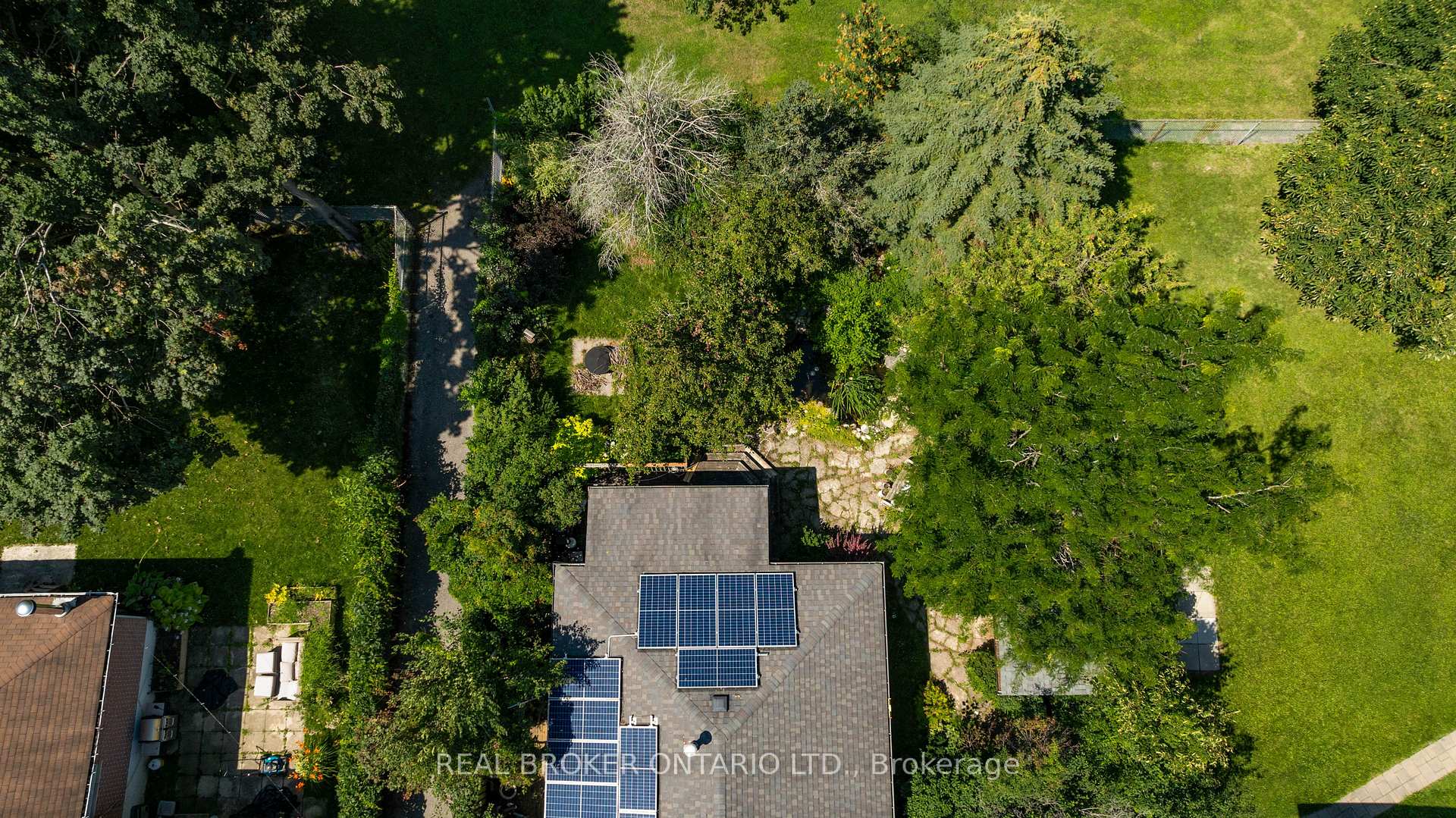 Photo 44 of 61 Bernick Drive, Barrie, Grove East — HOMEH