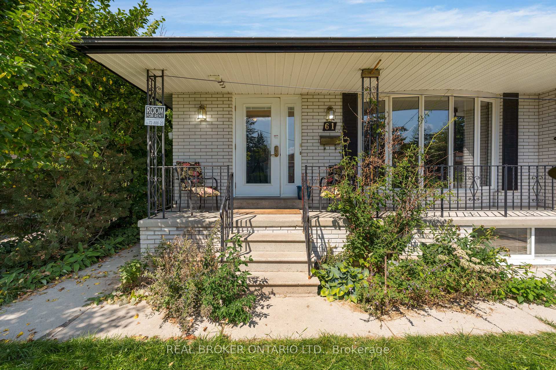 Photo 49 of 61 Bernick Drive, Barrie, Grove East — HOMEH