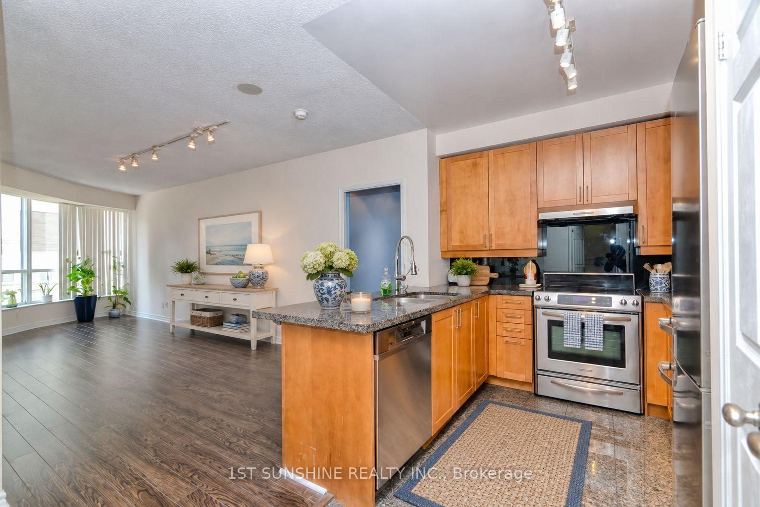 Photo 2 of Unit 1805, 55 Bloor Street E, Toronto, Church-Yonge Corridor — HOMEH