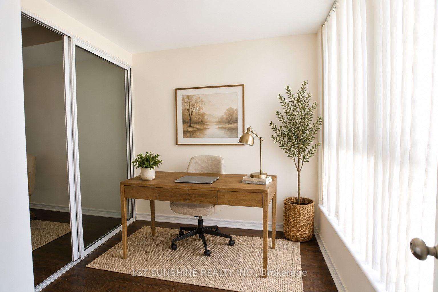 Photo 6 of Unit 1805, 55 Bloor Street E, Toronto, Church-Yonge Corridor — HOMEH