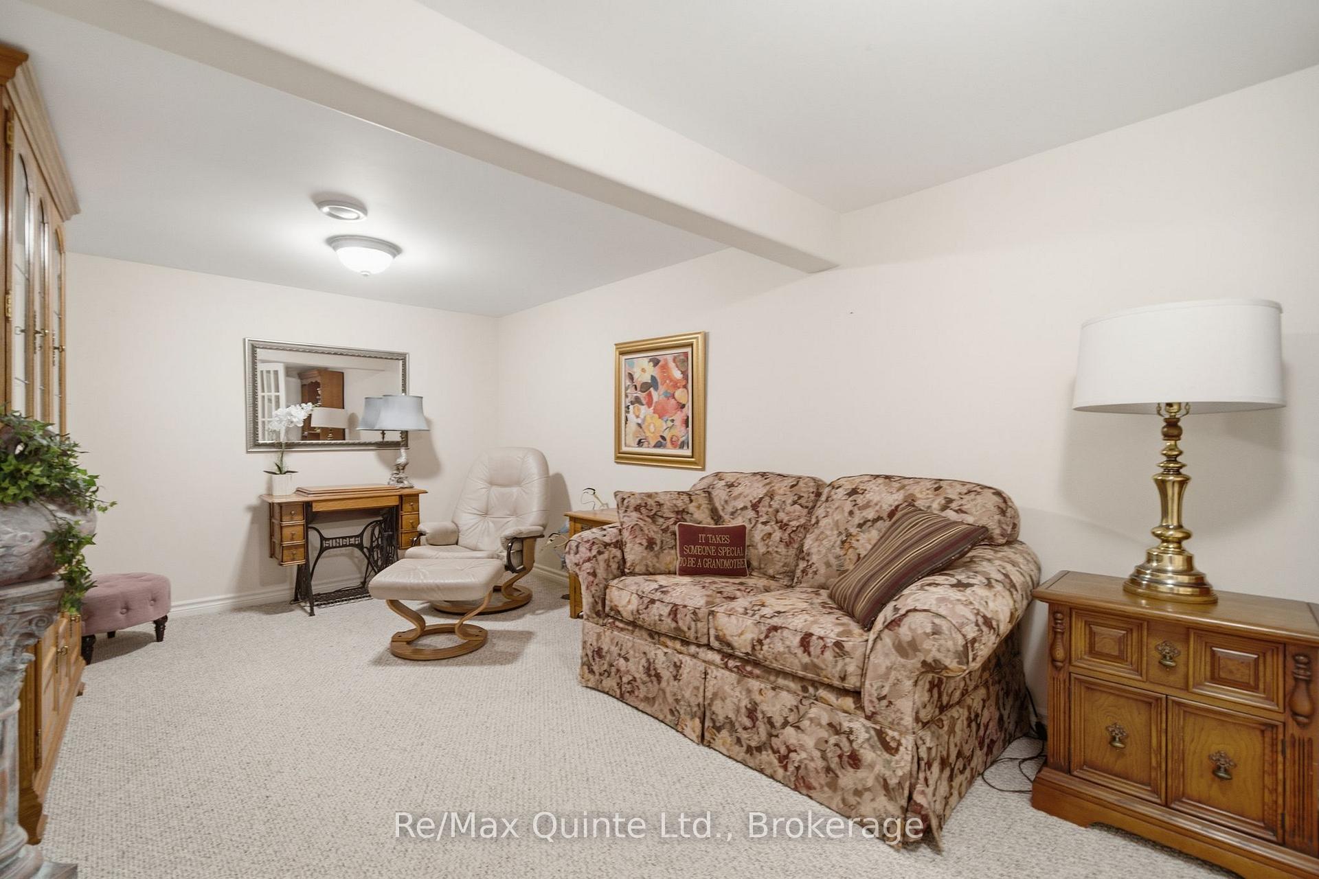 Photo 32 of 86 Pinnacle Street S, Belleville, Belleville Ward — HOMEH