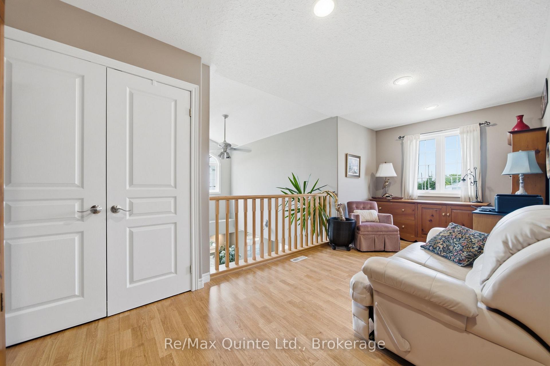 Photo 35 of 86 Pinnacle Street S, Belleville, Belleville Ward — HOMEH