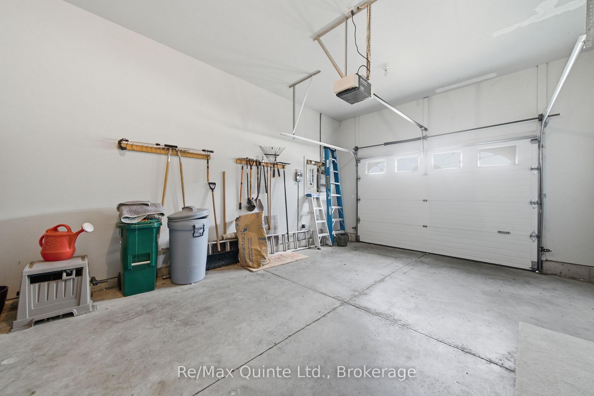 Photo 45 of 86 Pinnacle Street S, Belleville, Belleville Ward — HOMEH