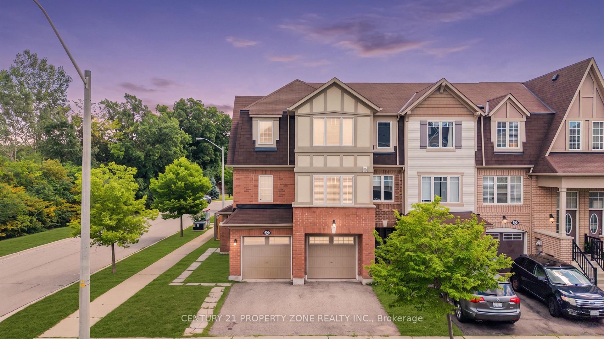 Photo 2 of 27 Midhope Way, Brampton, Fletcher's West — HOMEH