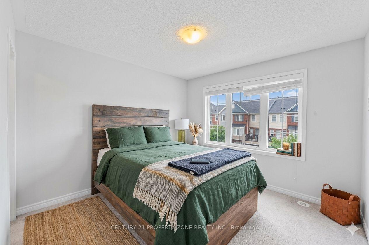Photo 19 of 27 Midhope Way, Brampton, Fletcher's West — HOMEH