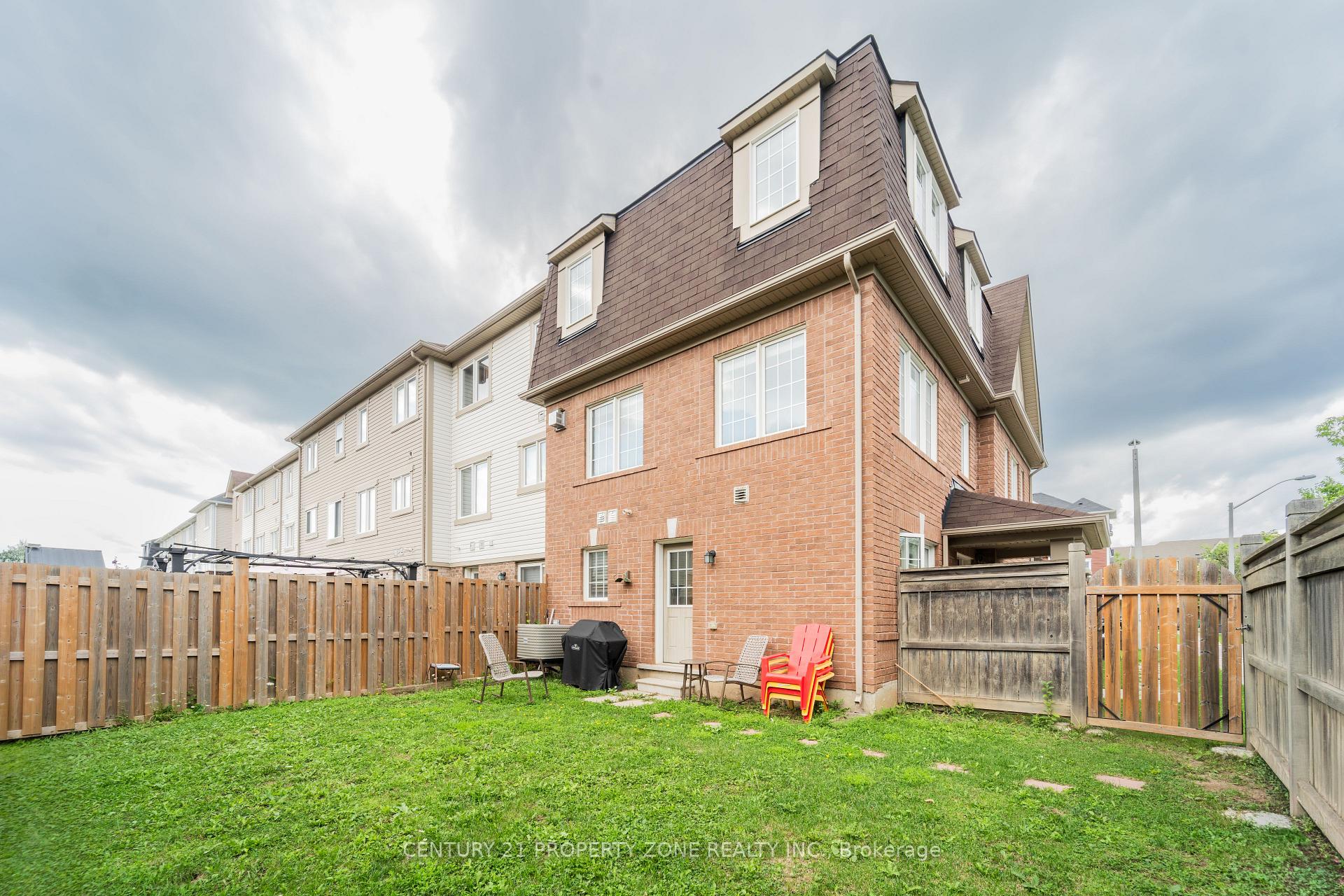 Photo 26 of 27 Midhope Way, Brampton, Fletcher's West — HOMEH