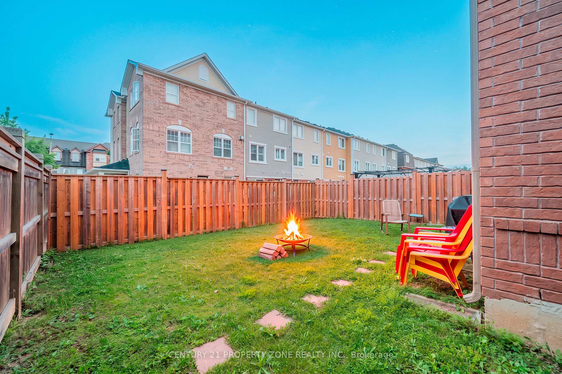Photo 27 of 27 Midhope Way, Brampton, Fletcher's West — HOMEH