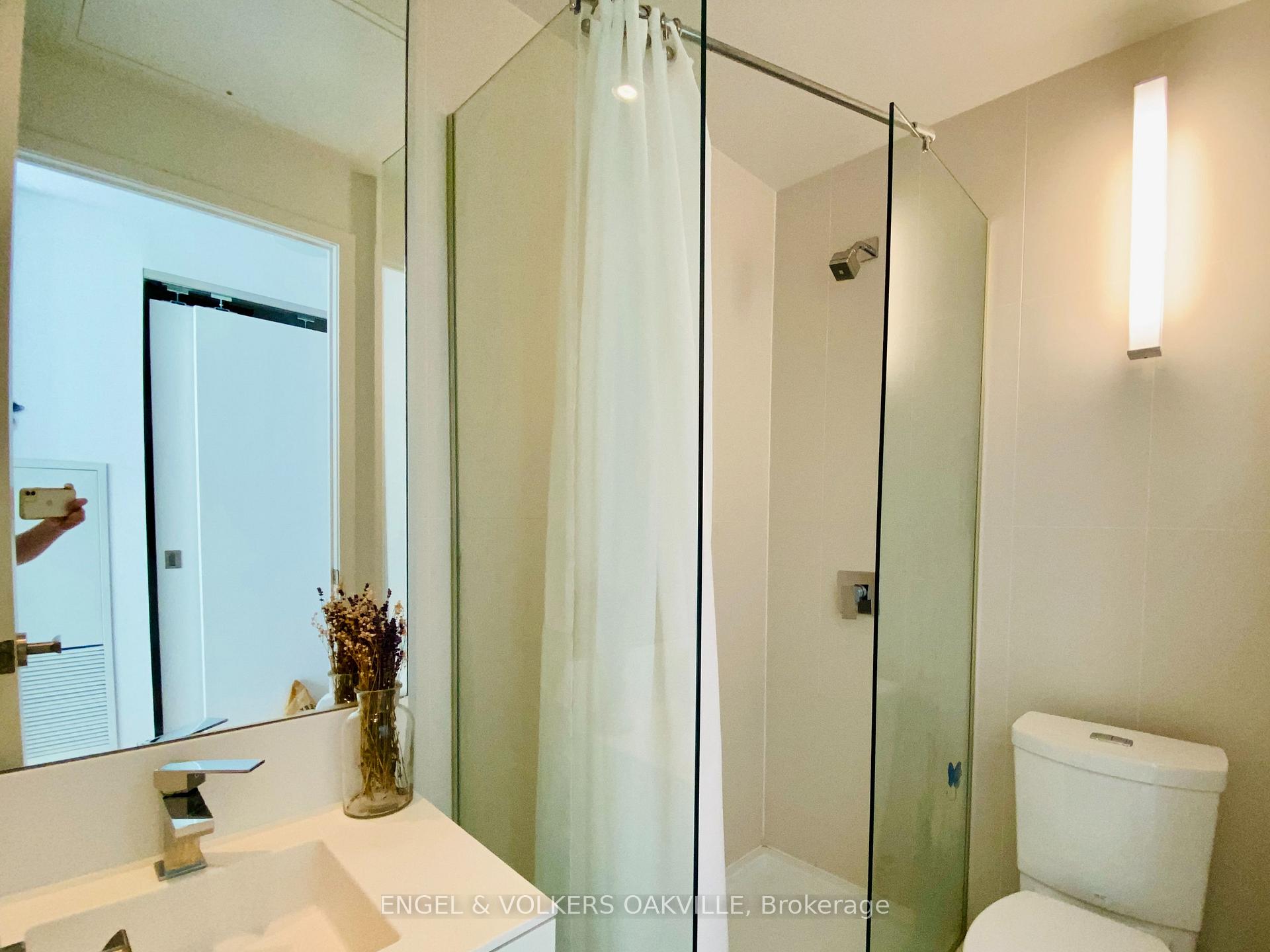 Photo 7 of Unit 3310, 125 Peter Street, Toronto, Waterfront Communities — HOMEH
