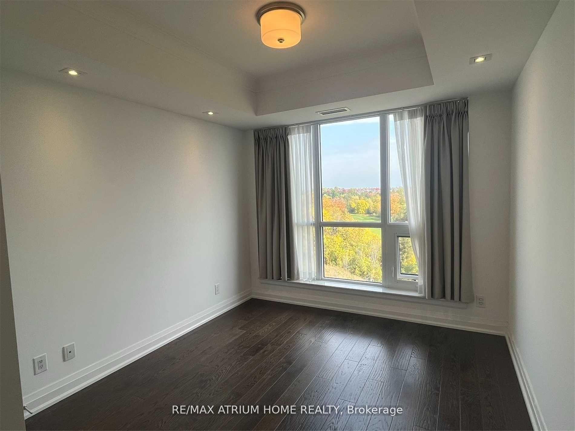Photo 5 of Unit 711, 15 Stollery Pond Crescent, Markham, Angus Glen — HOMEH