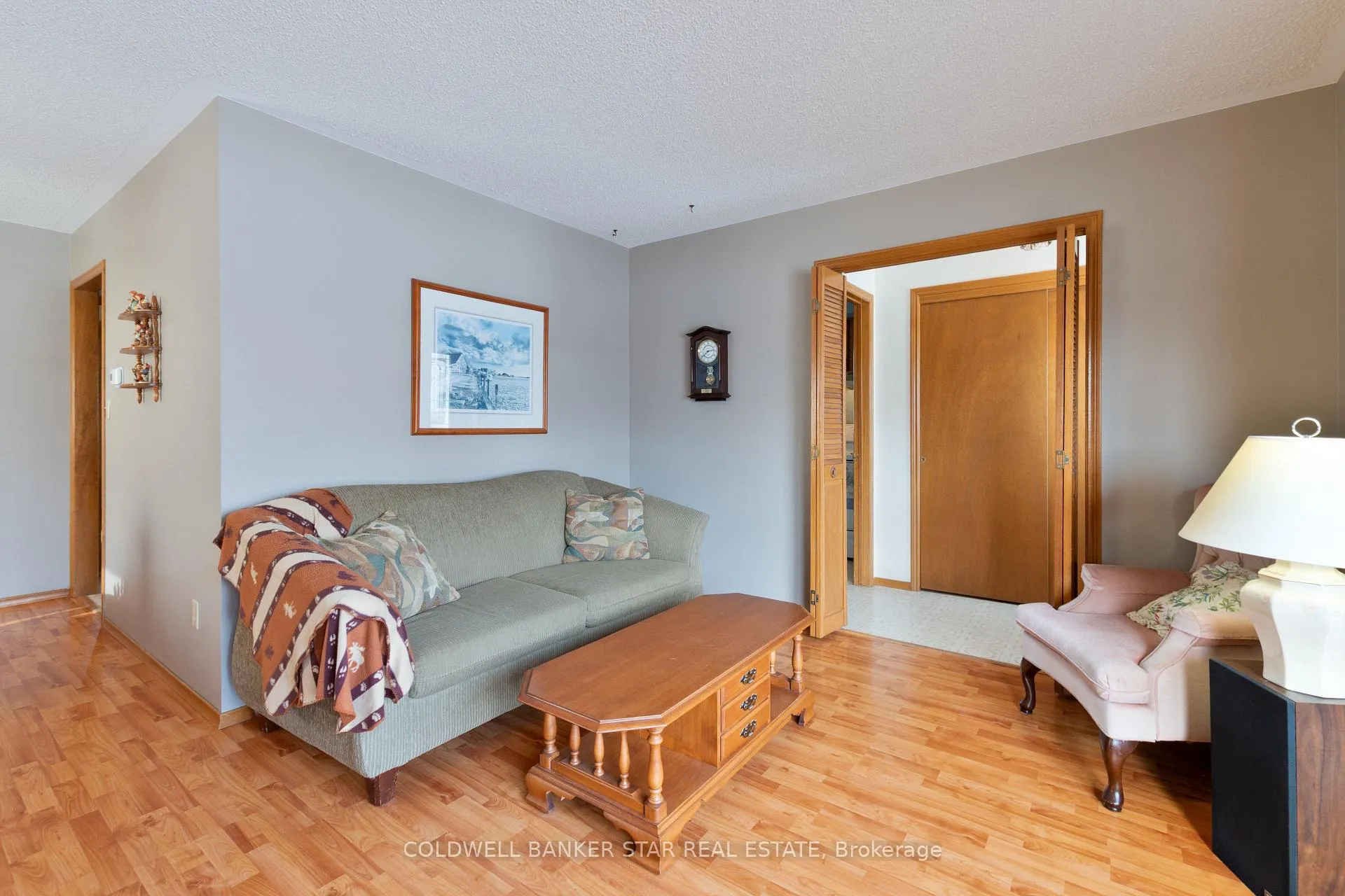 Photo 9 of 35 Rice Road, St. Thomas — HOMEH
