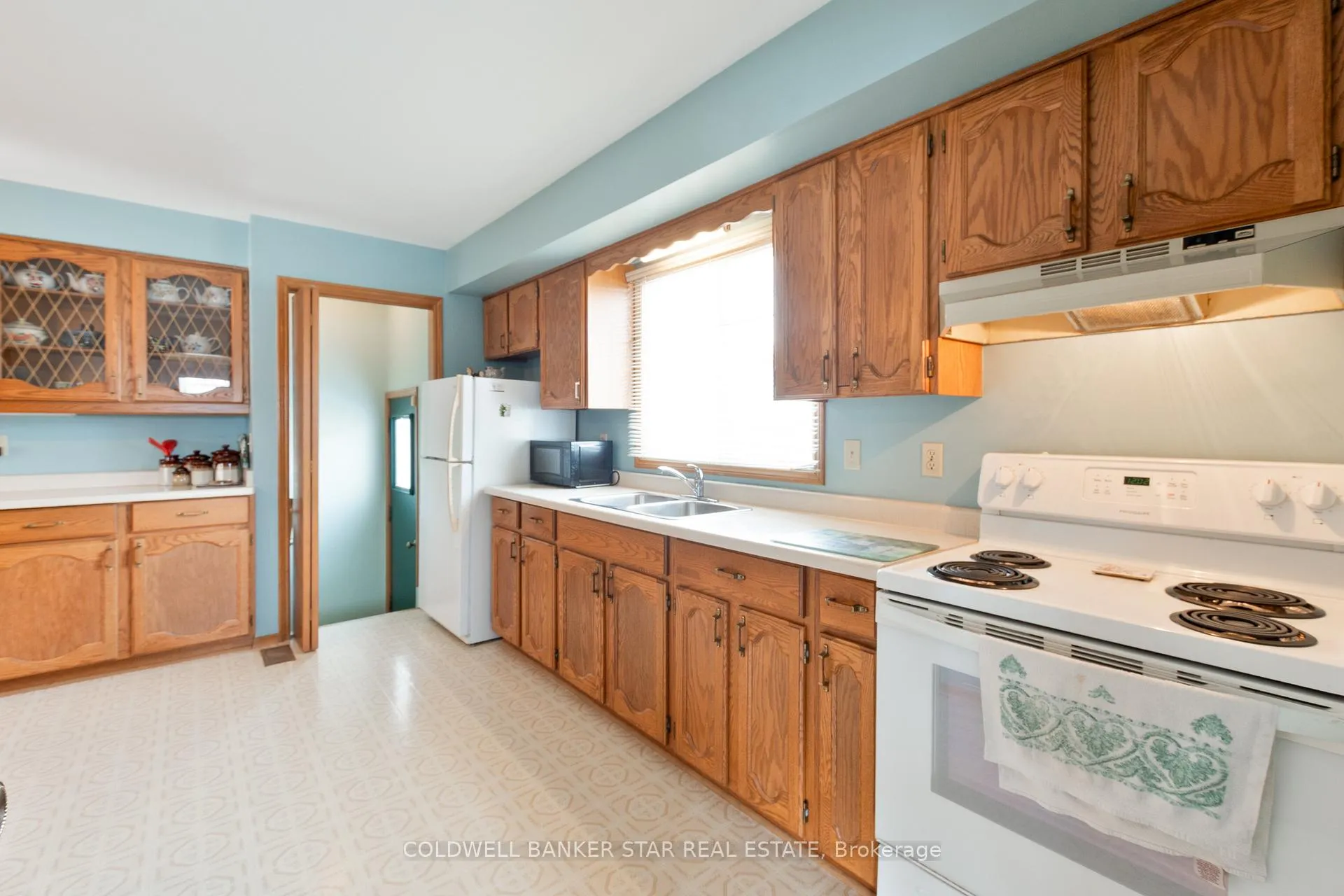 Photo 19 of 35 Rice Road, St. Thomas — HOMEH