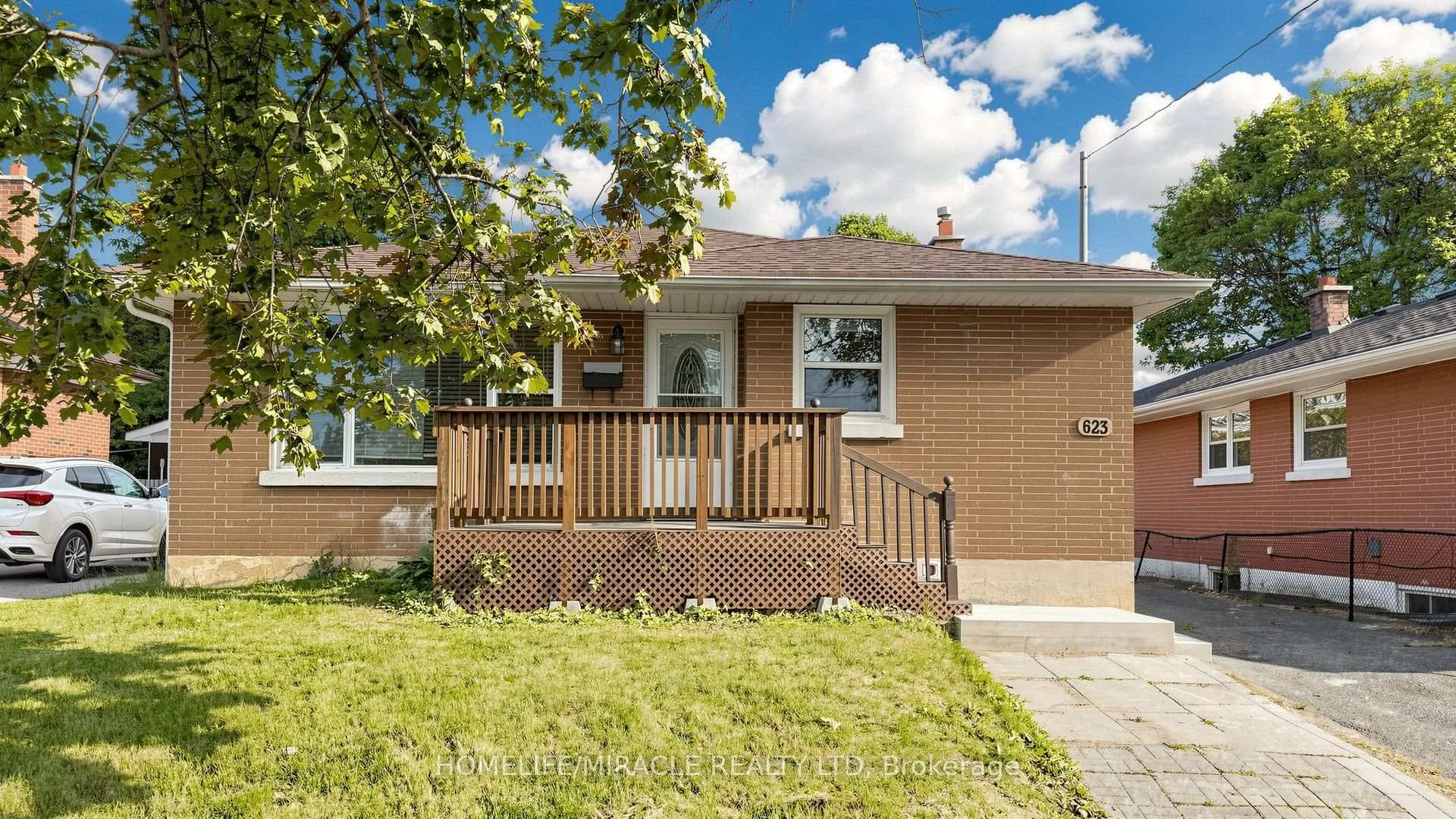 Photo 8 of 623 Olive Avenue, Oshawa, Donevan — HOMEH