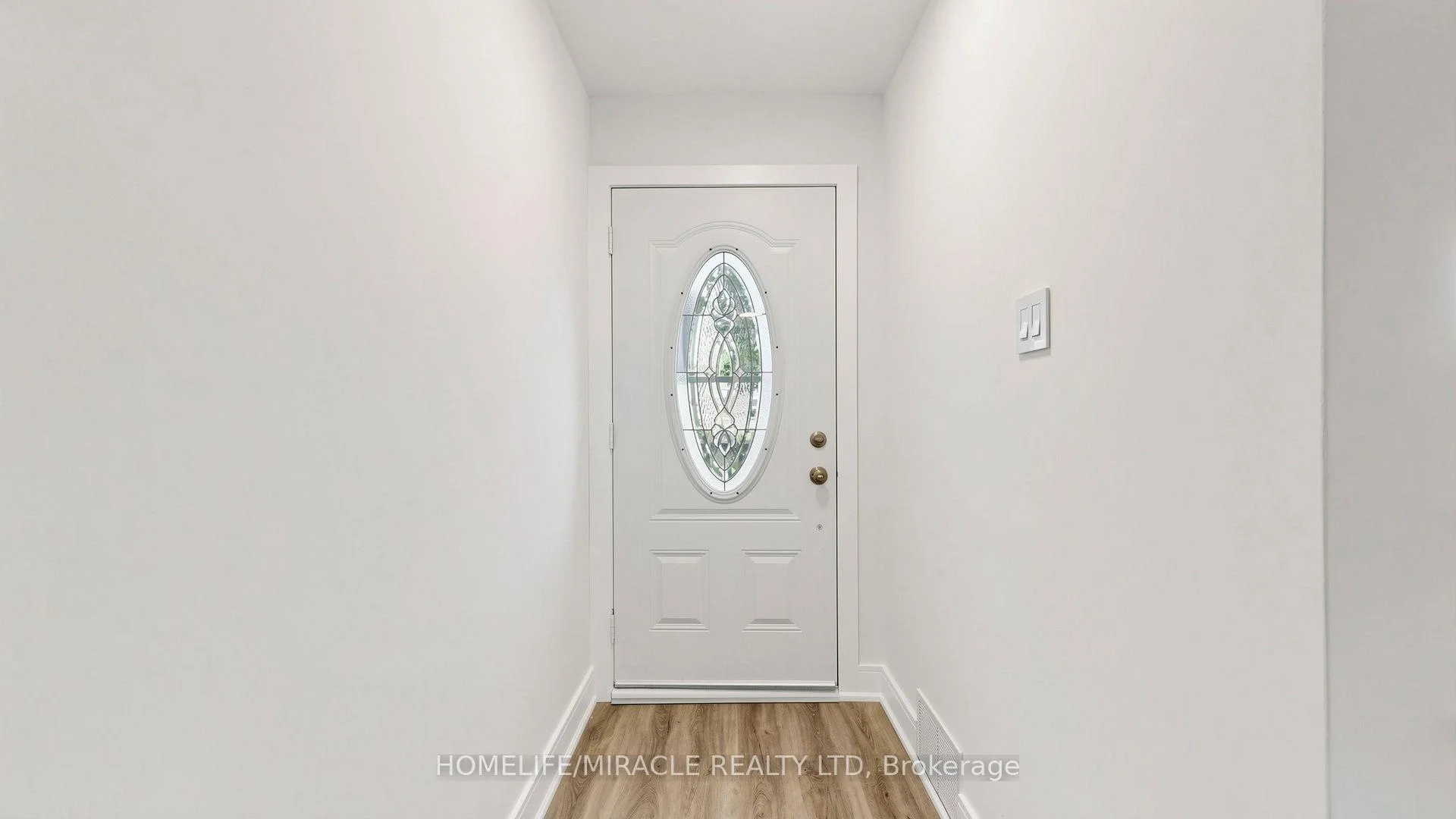 Photo 12 of 623 Olive Avenue, Oshawa, Donevan — HOMEH