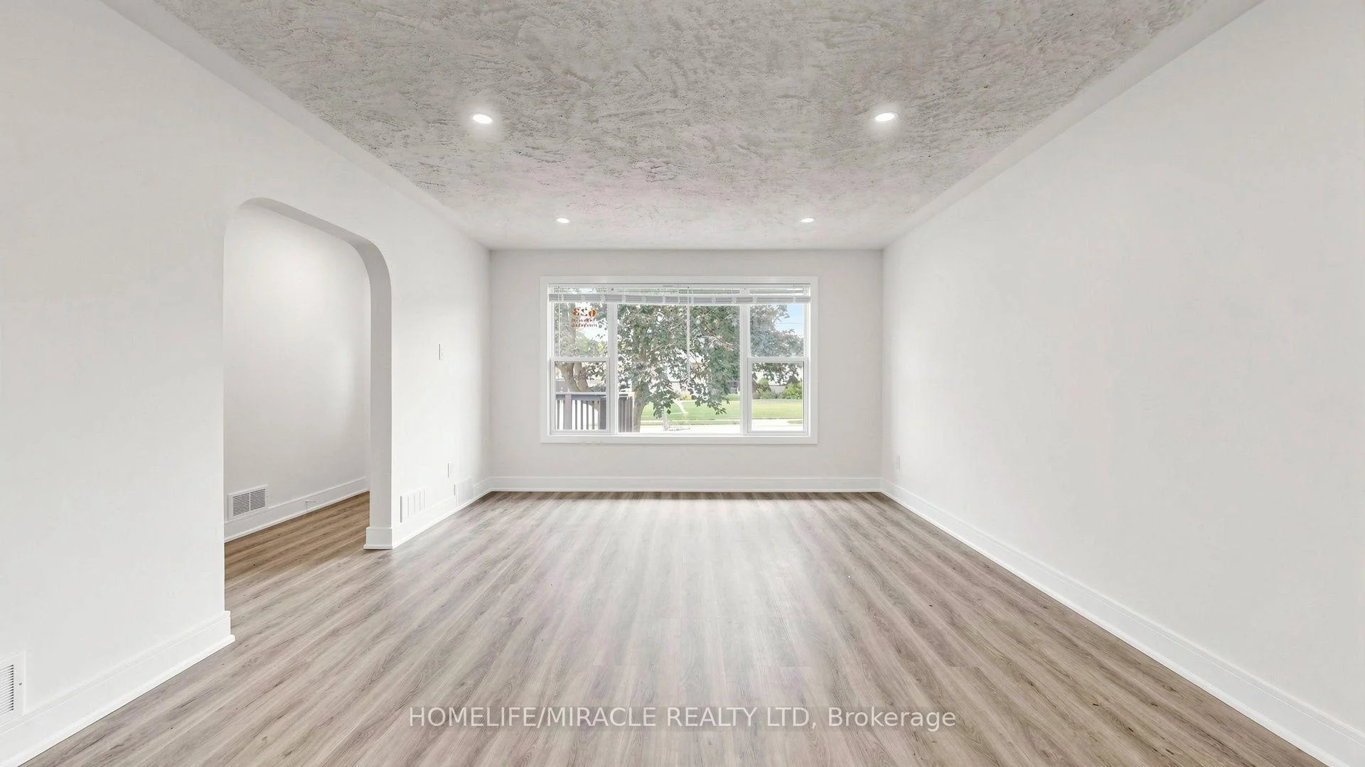 Photo 14 of 623 Olive Avenue, Oshawa, Donevan — HOMEH