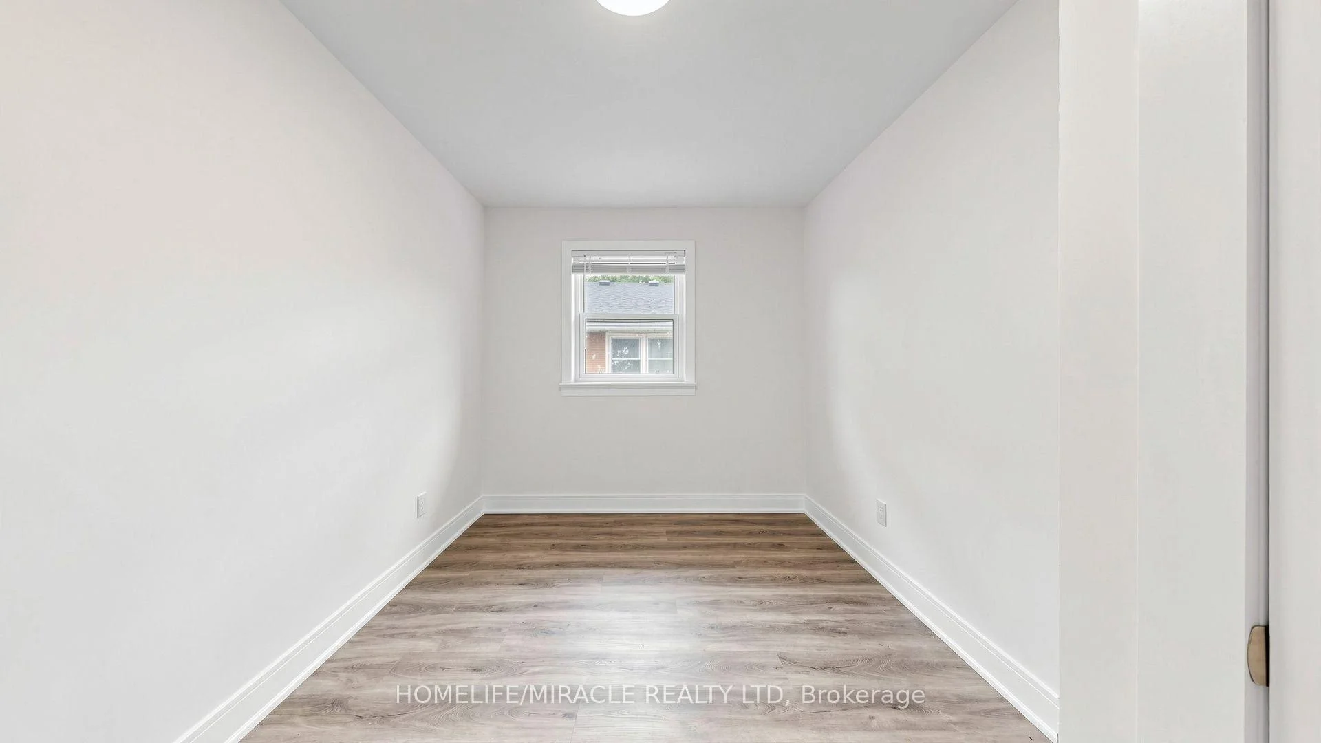 Photo 36 of 623 Olive Avenue, Oshawa, Donevan — HOMEH