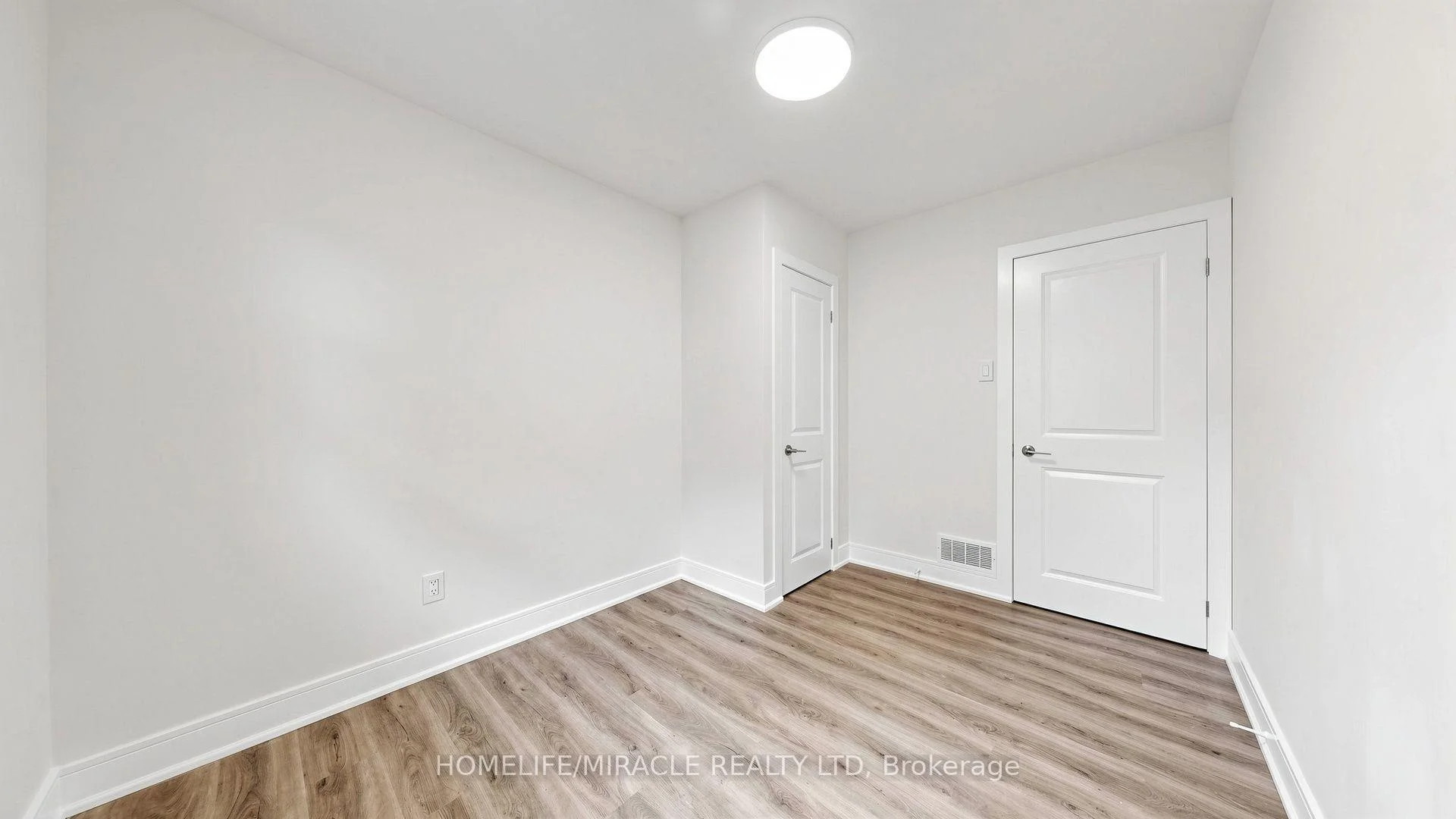 Photo 40 of 623 Olive Avenue, Oshawa, Donevan — HOMEH