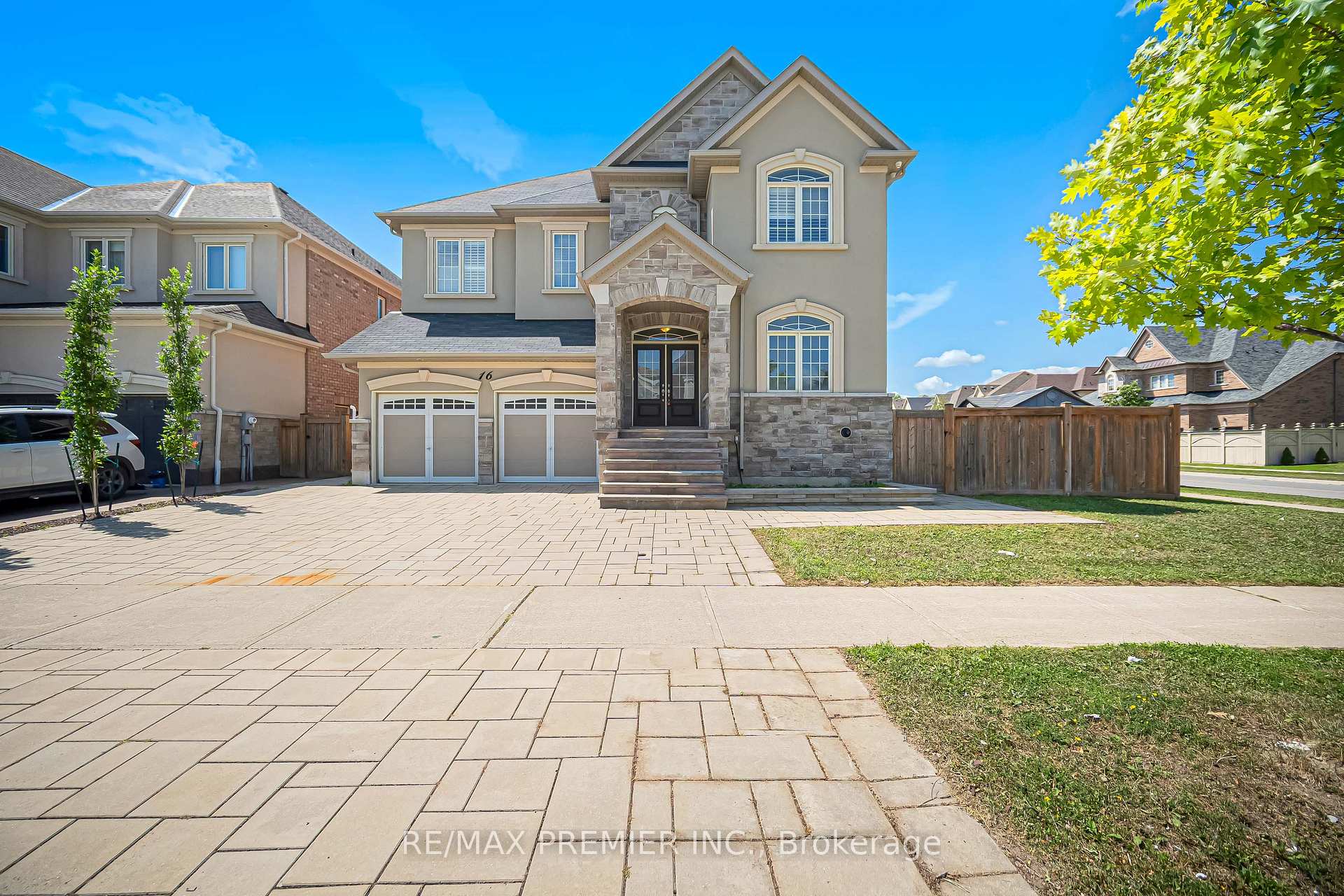 Photo 1 of 16 Kettle Valley Trail, King, Nobleton — HOMEH