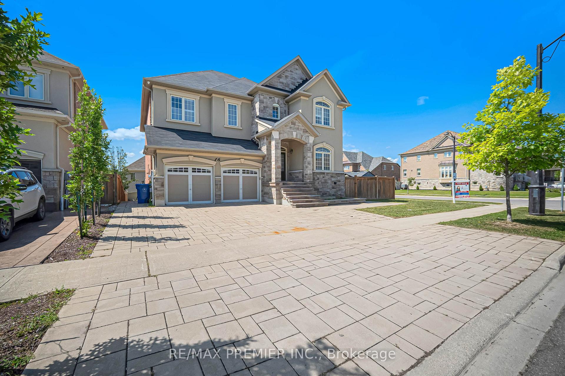 Photo 2 of 16 Kettle Valley Trail, King, Nobleton — HOMEH