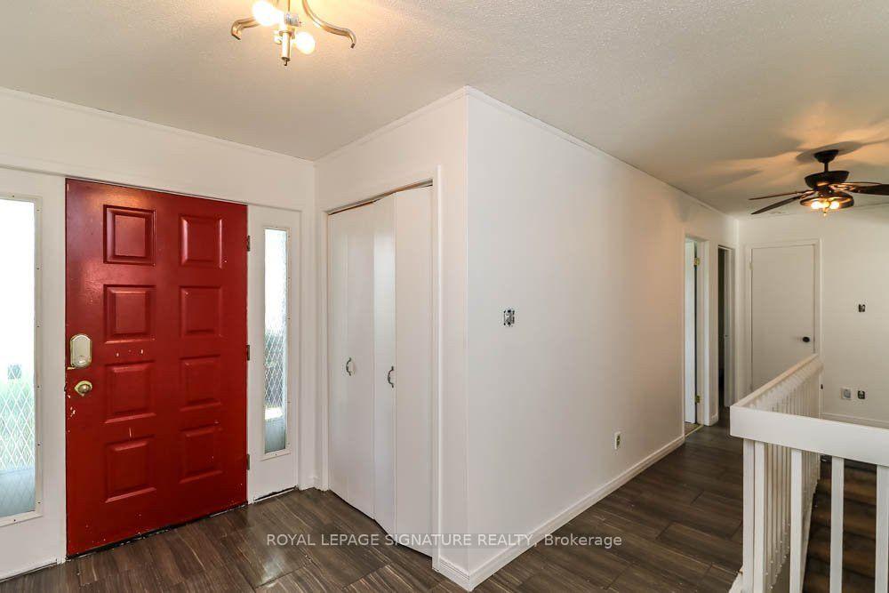 Photo 5 of 1729 Mosley Street, Wasaga Beach — HOMEH