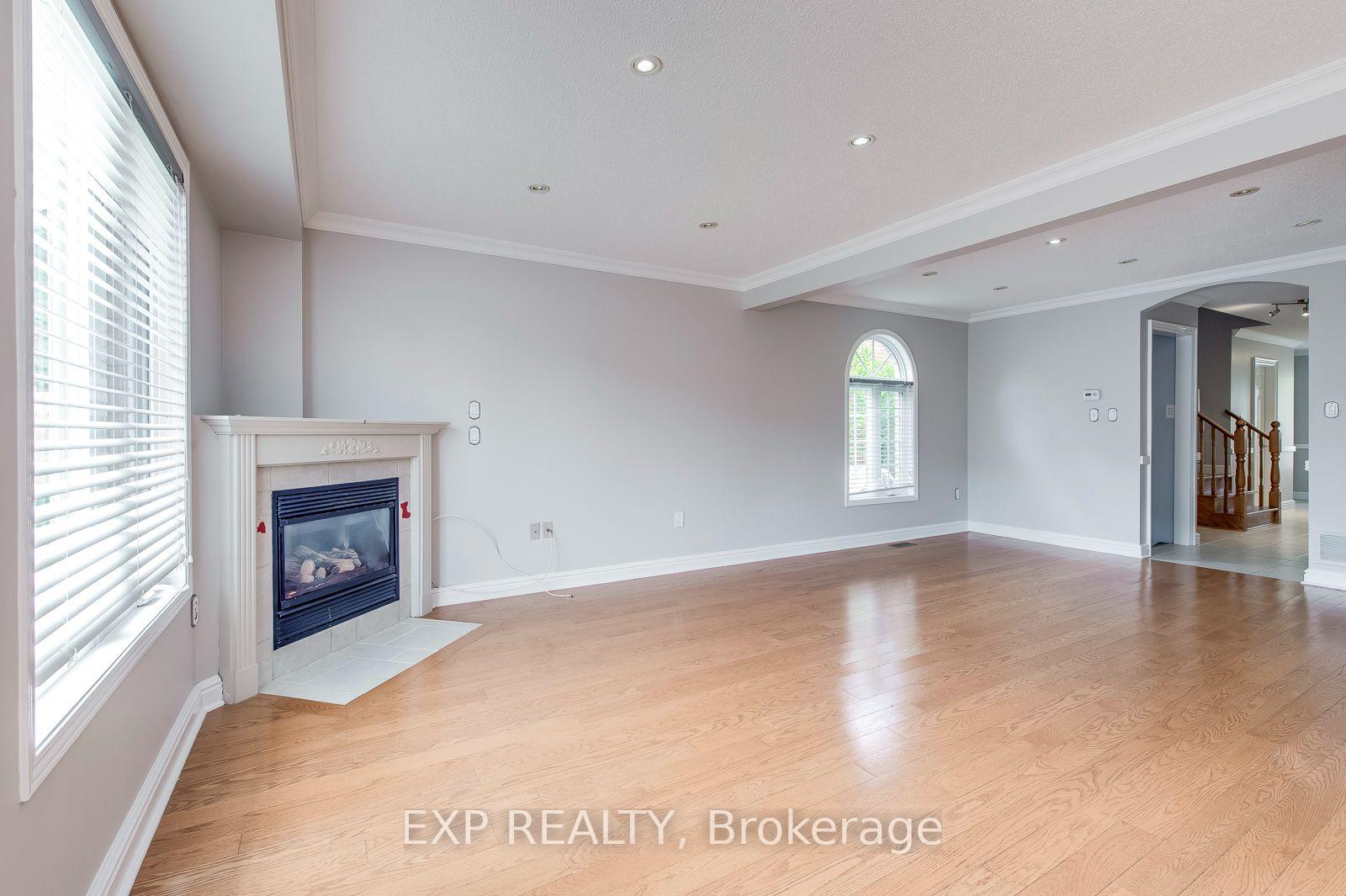 Photo 8 of 2378 Highcroft Road, Oakville, Westmount — HOMEH