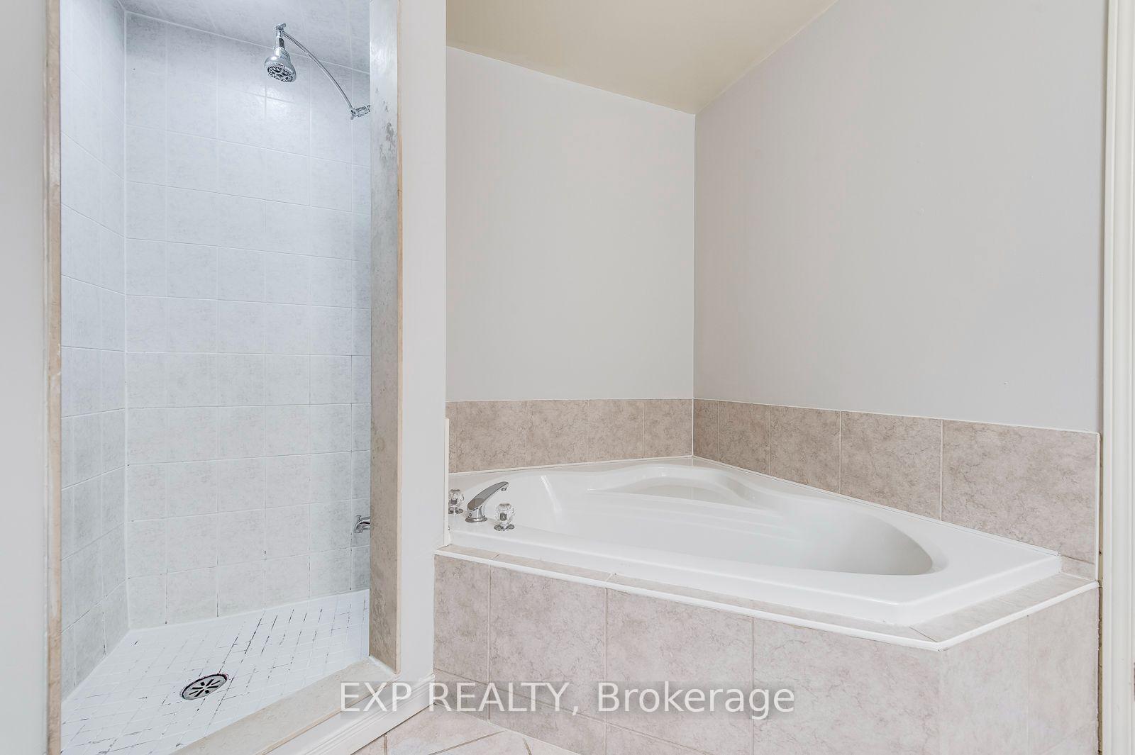 Photo 24 of 2378 Highcroft Road, Oakville, Westmount — HOMEH
