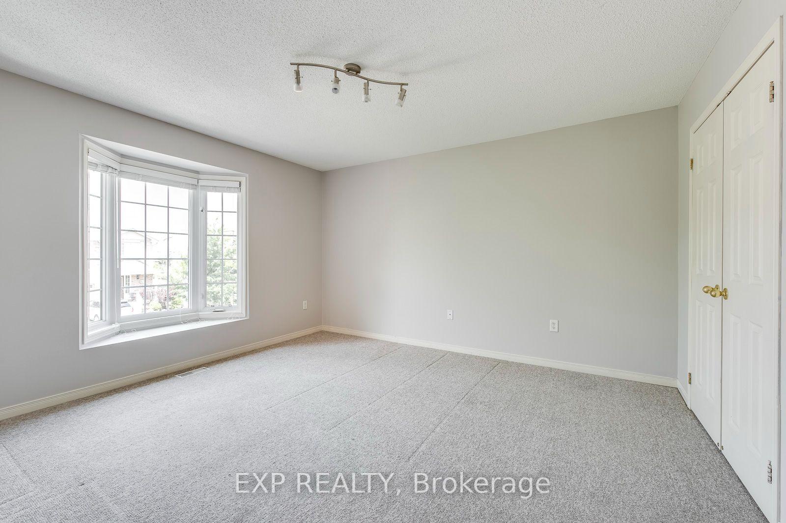 Photo 25 of 2378 Highcroft Road, Oakville, Westmount — HOMEH