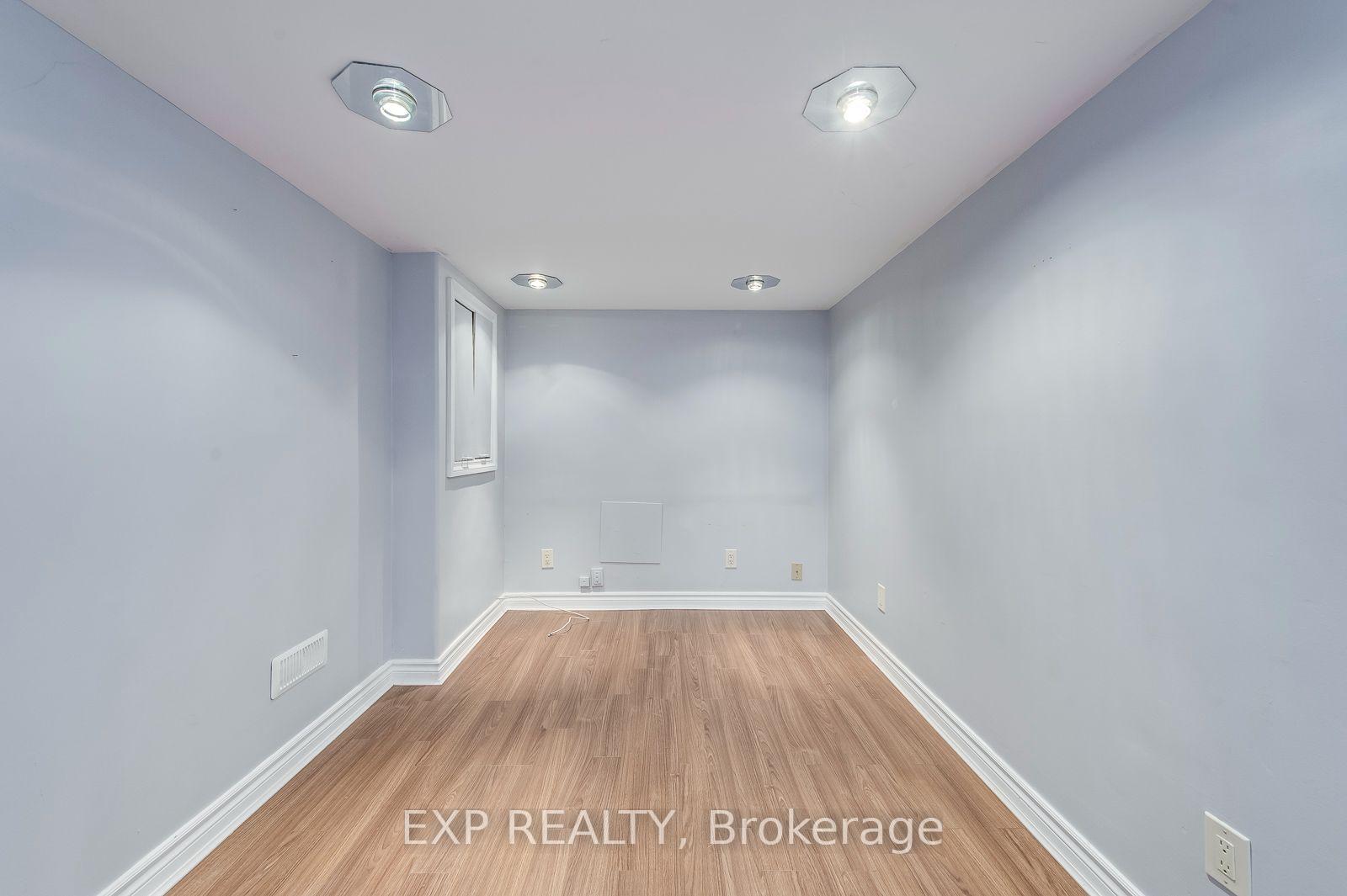 Photo 33 of 2378 Highcroft Road, Oakville, Westmount — HOMEH