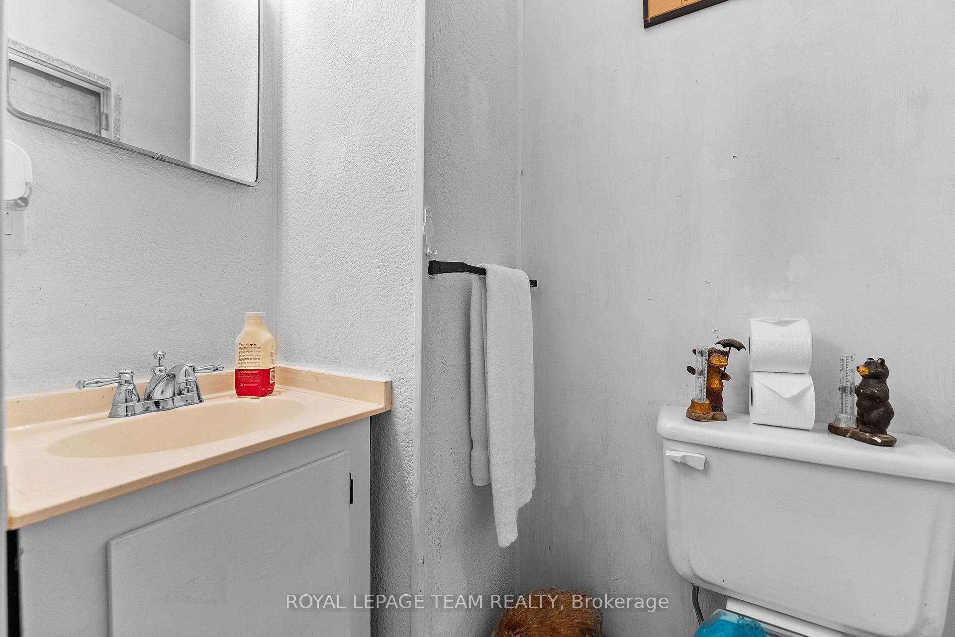 Photo 17 of 80 Bank Street S, Renfrew, Renfrew — HOMEH