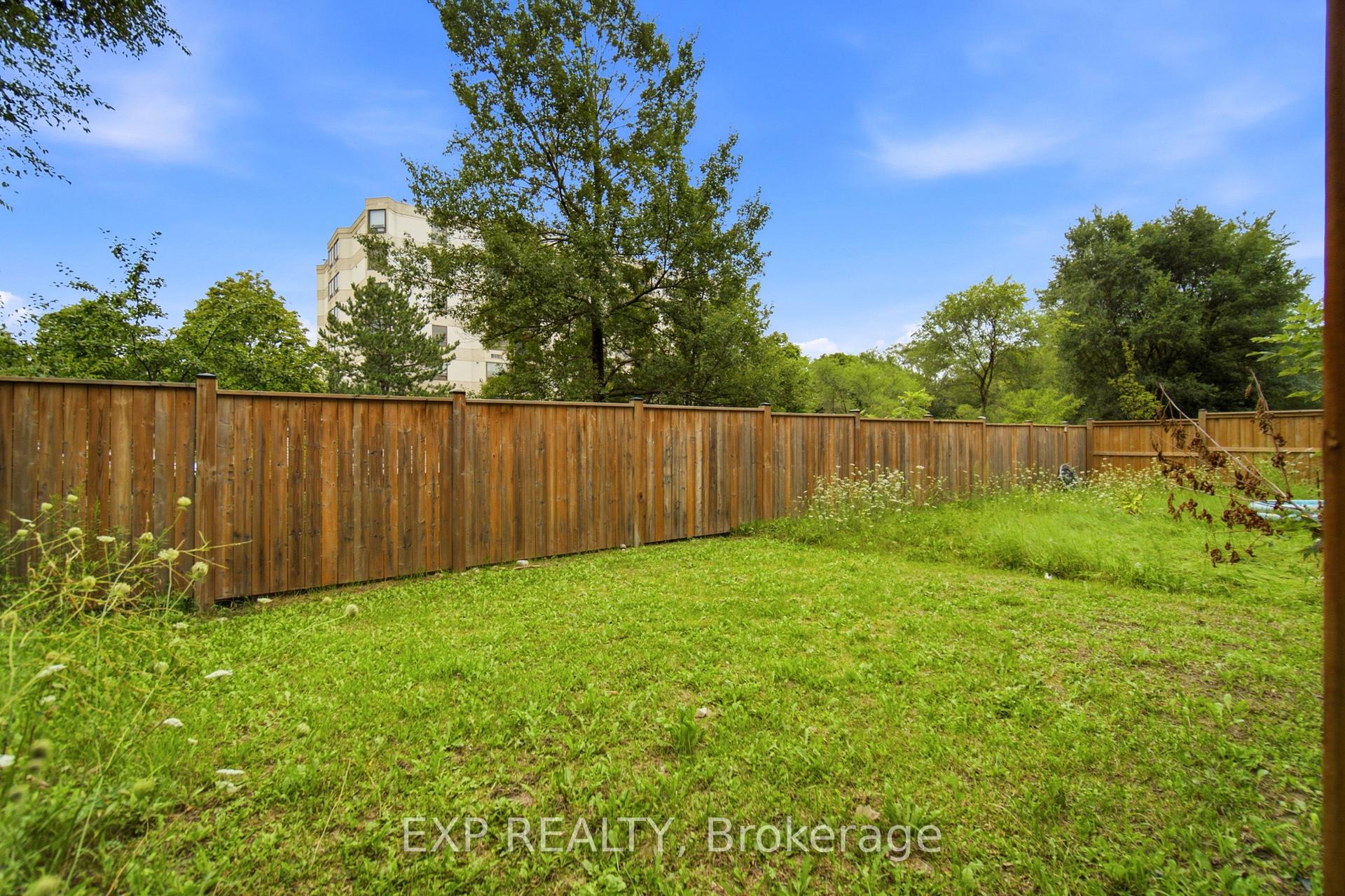 Photo 59 of Unit 19, 755 Linden Drive, Cambridge, Preston Heights — HOMEH