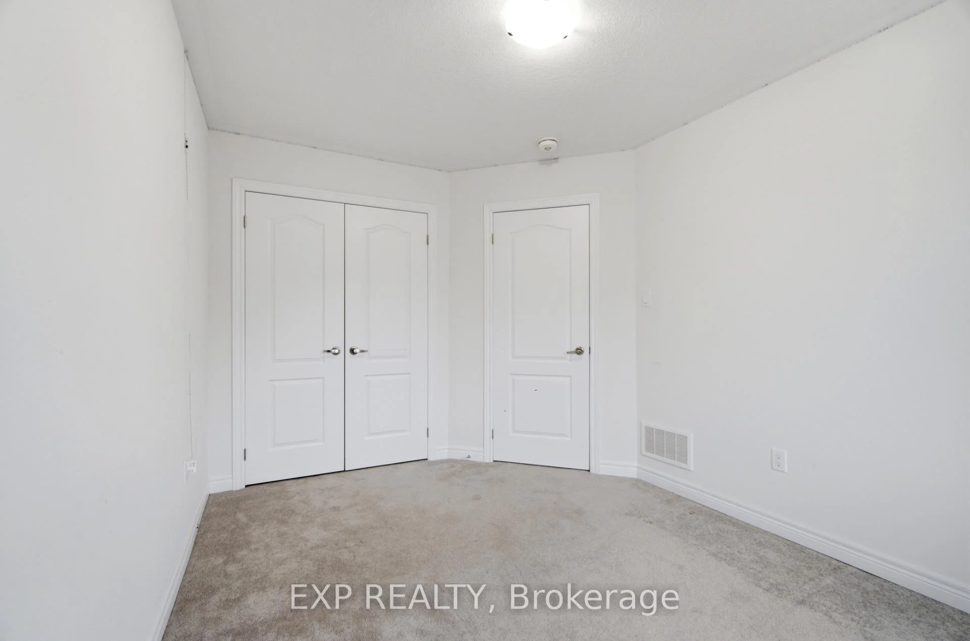 Photo 38 of Unit 19, 755 Linden Drive, Cambridge, Preston Heights — HOMEH